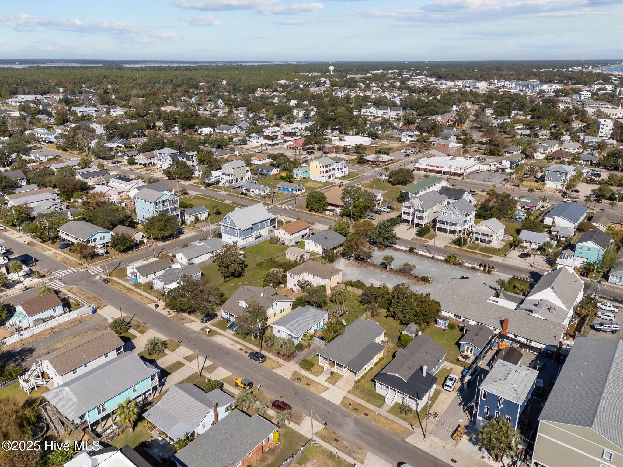 100511198 | Photo 45