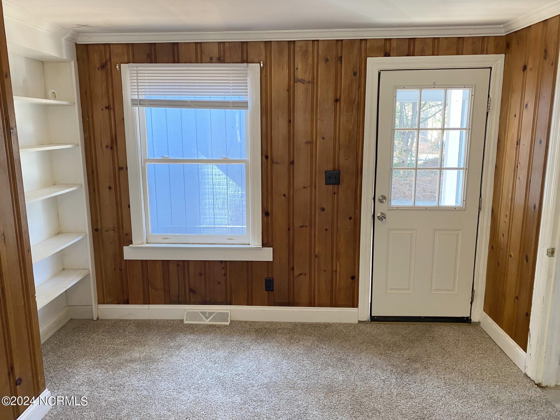 1306 N Respess Street, Washington, NC, 27889