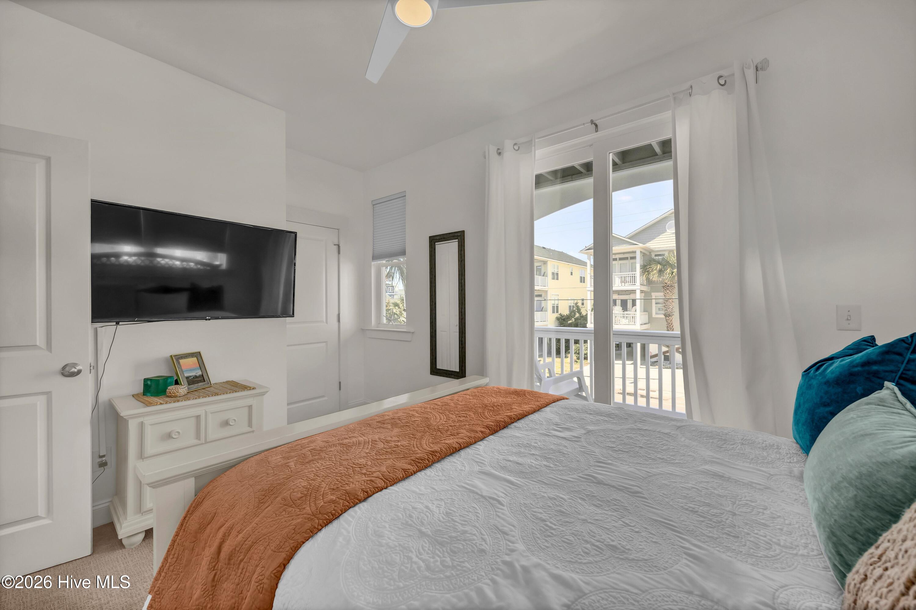 810 N Carolina Beach Avenue N UNIT 1, Carolina Beach, NC, 28428