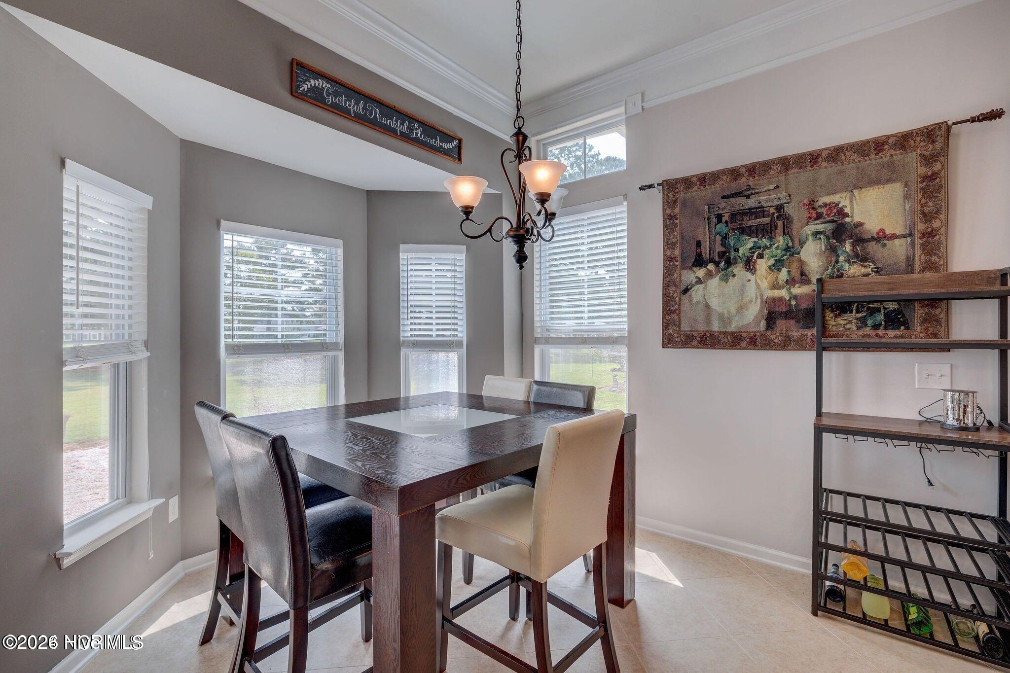 100549194 | Photo 13