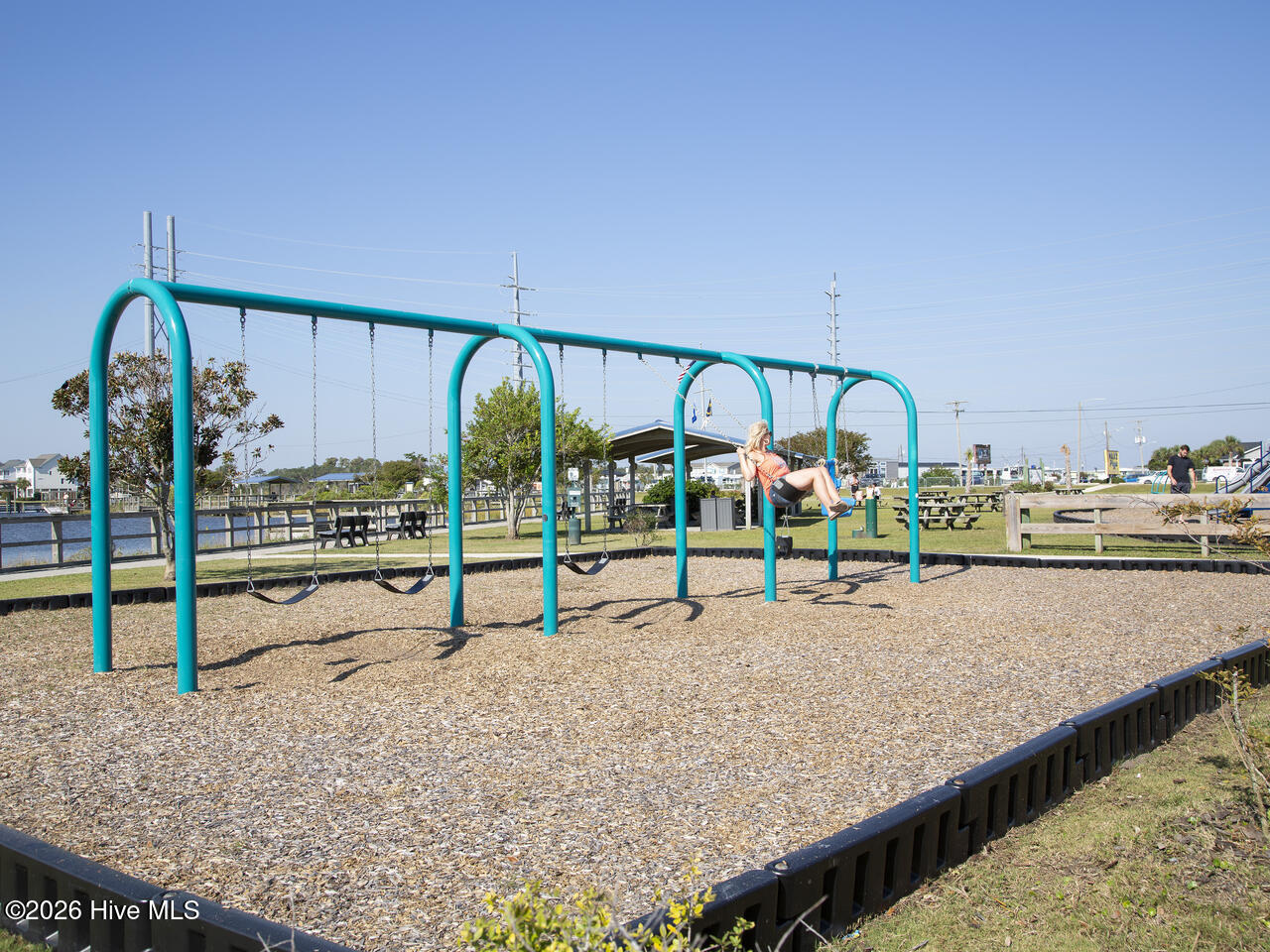 100539237 | Photo 50