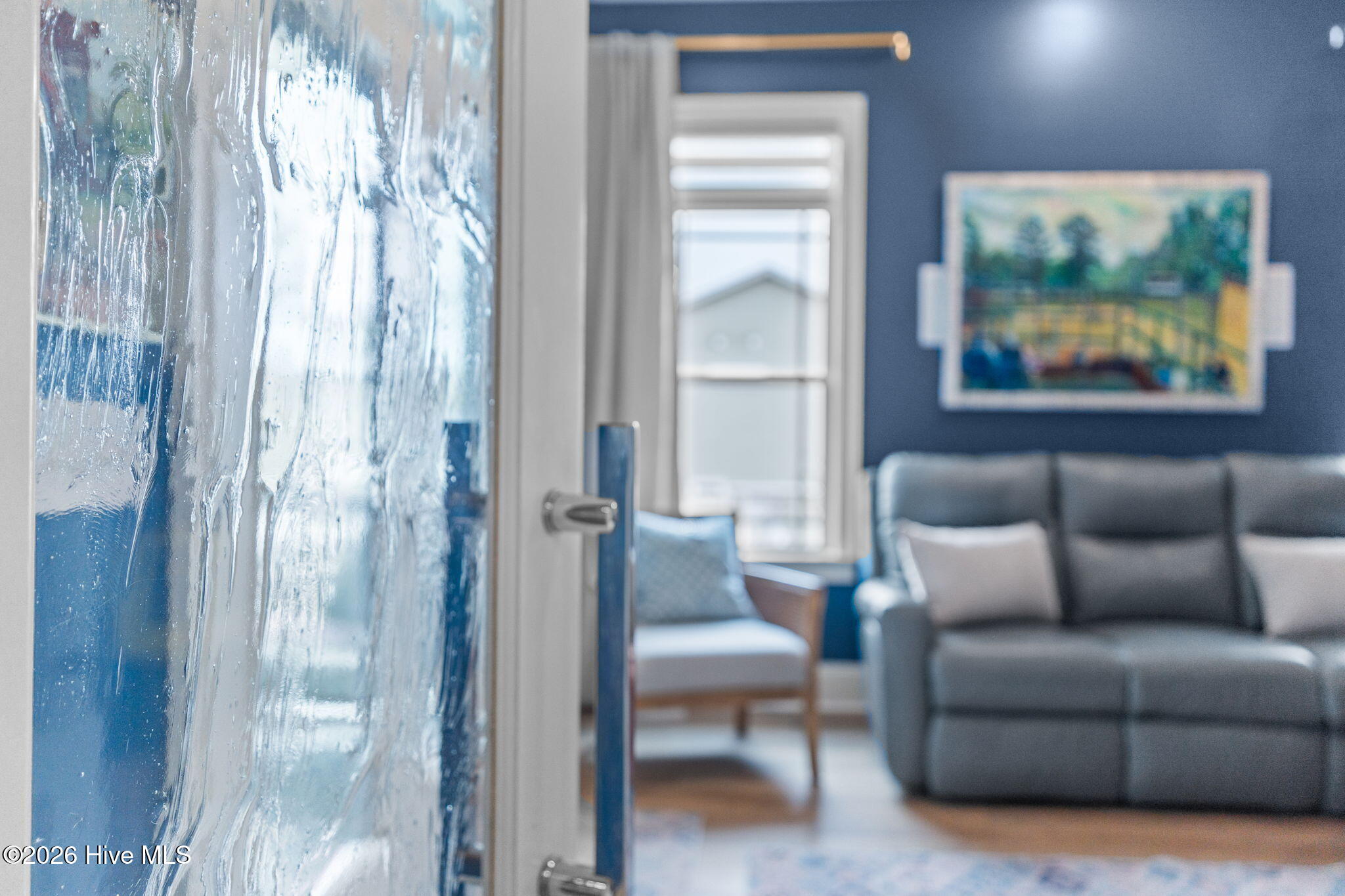 100557179 | Photo 24