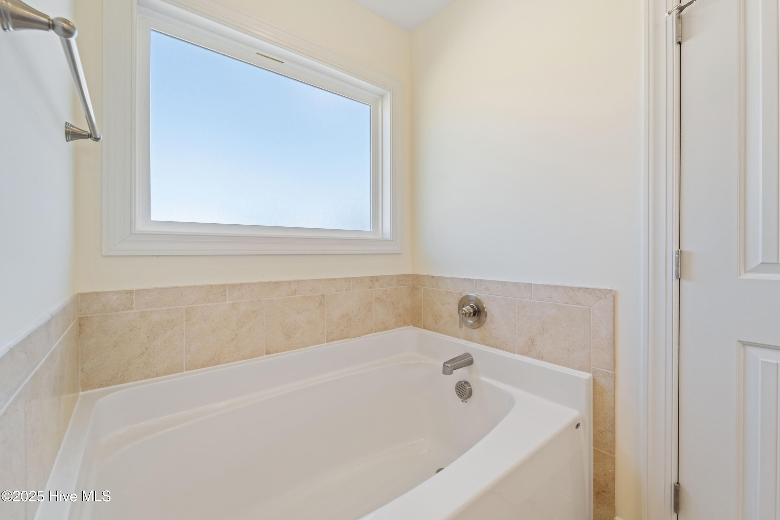 100519944 | Photo 20