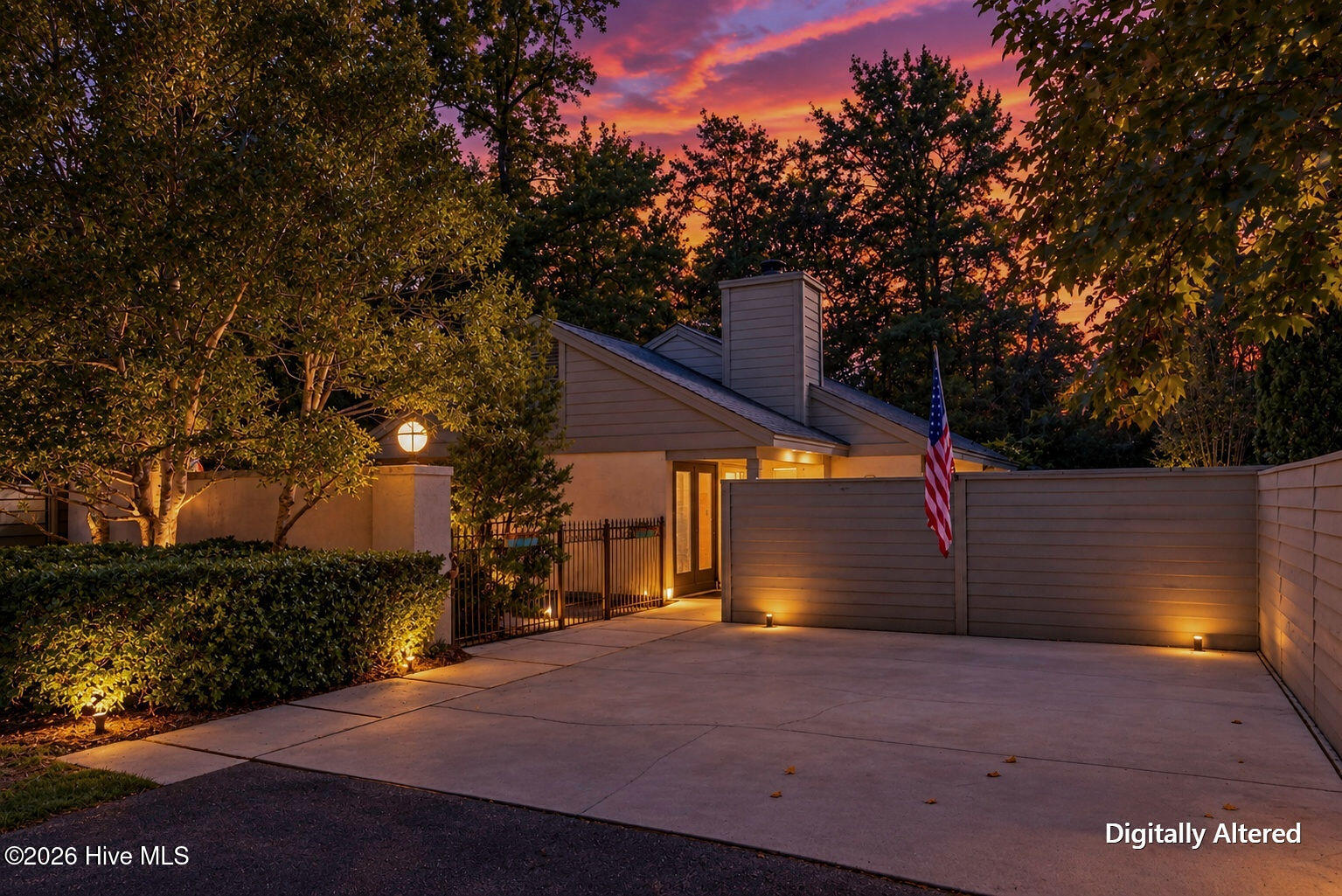 Photo 1 of Single family home for sale at 1425 Suncourt Villa Dr, Wilmington, NC 28409 | MLS# 100606371 | Listing updated on 2026-10-01