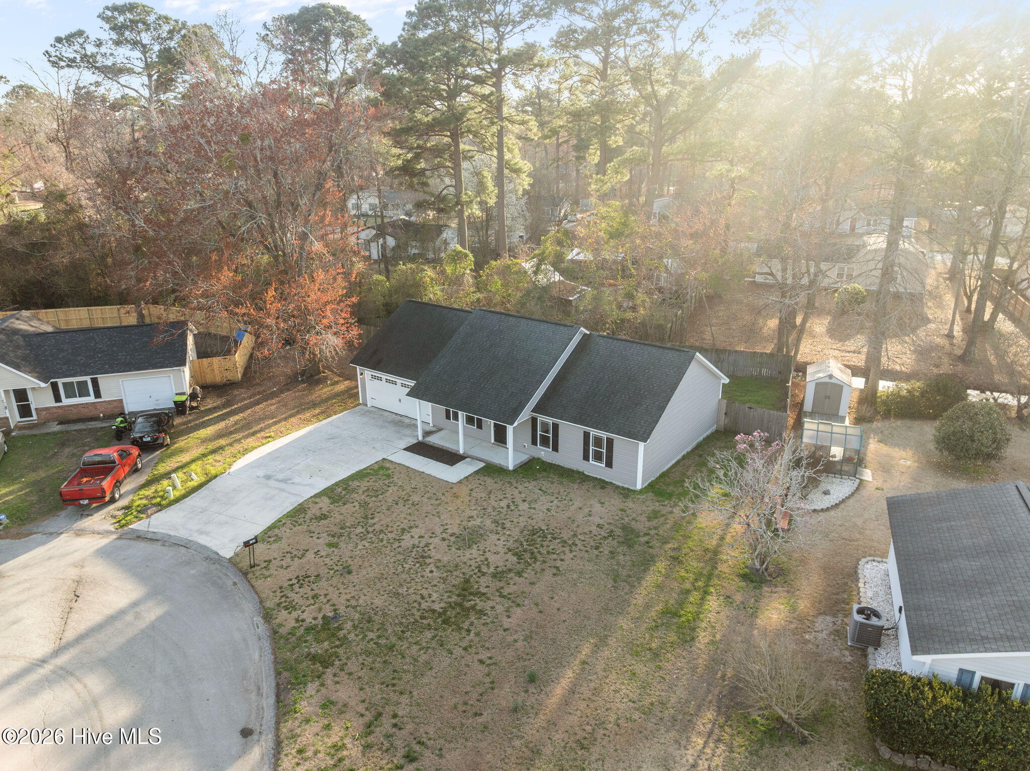 100558814 | Photo 42