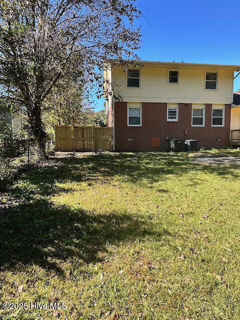 100542566 | Photo 51