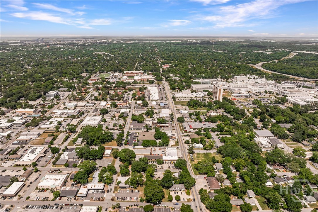 911 & 919 E 70th Street, Savannah, GA, 31405