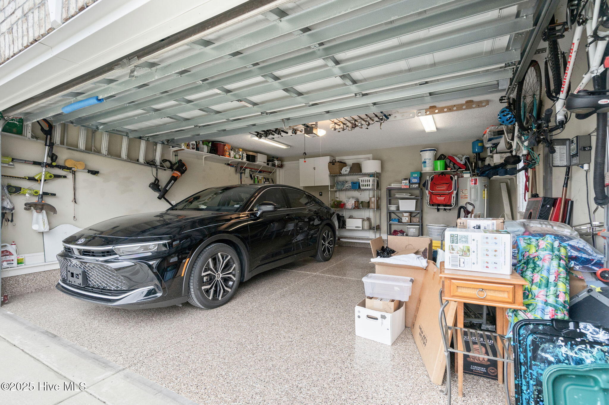 100538854 | Photo 45