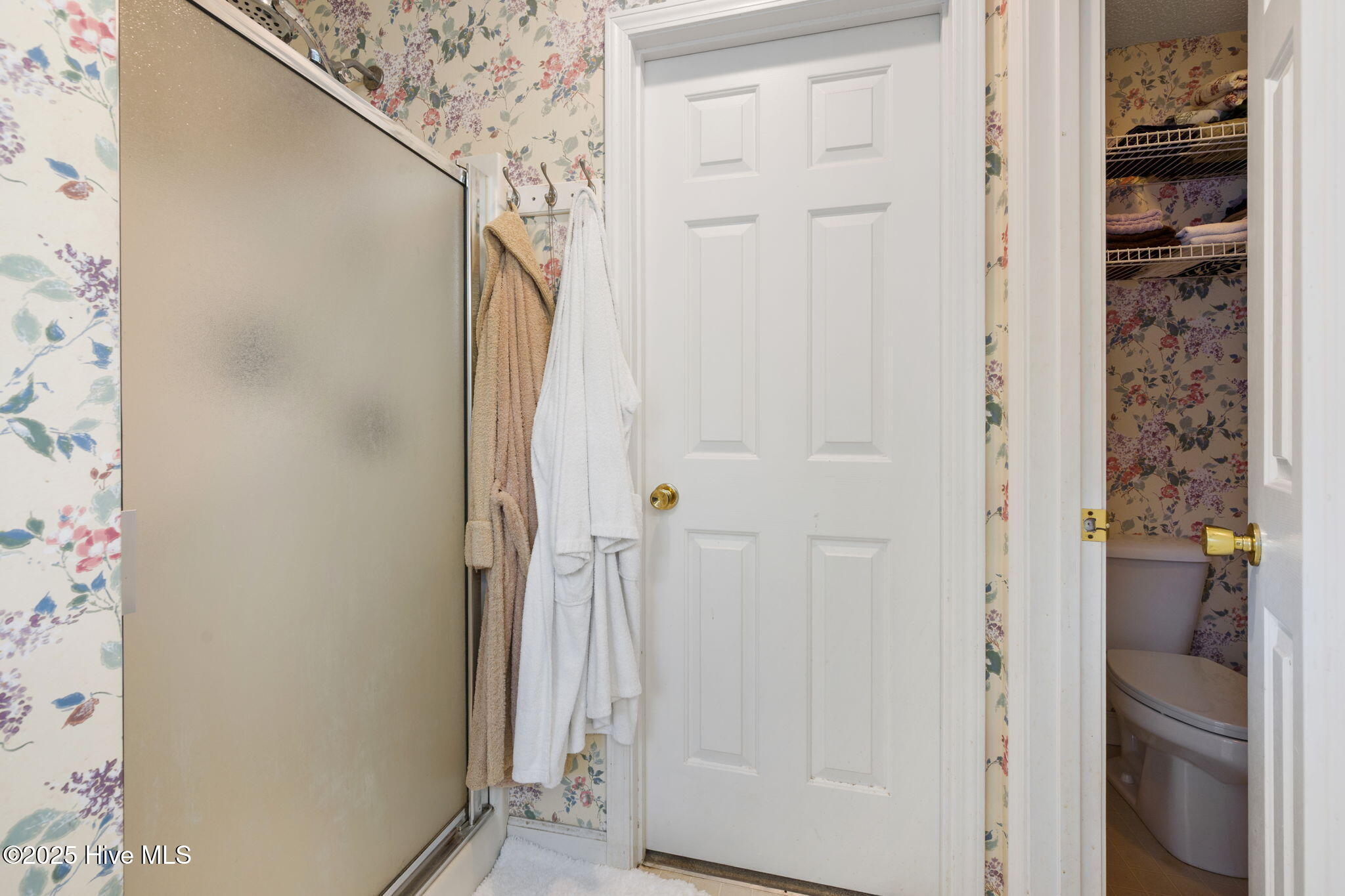 100545909 | Photo 24