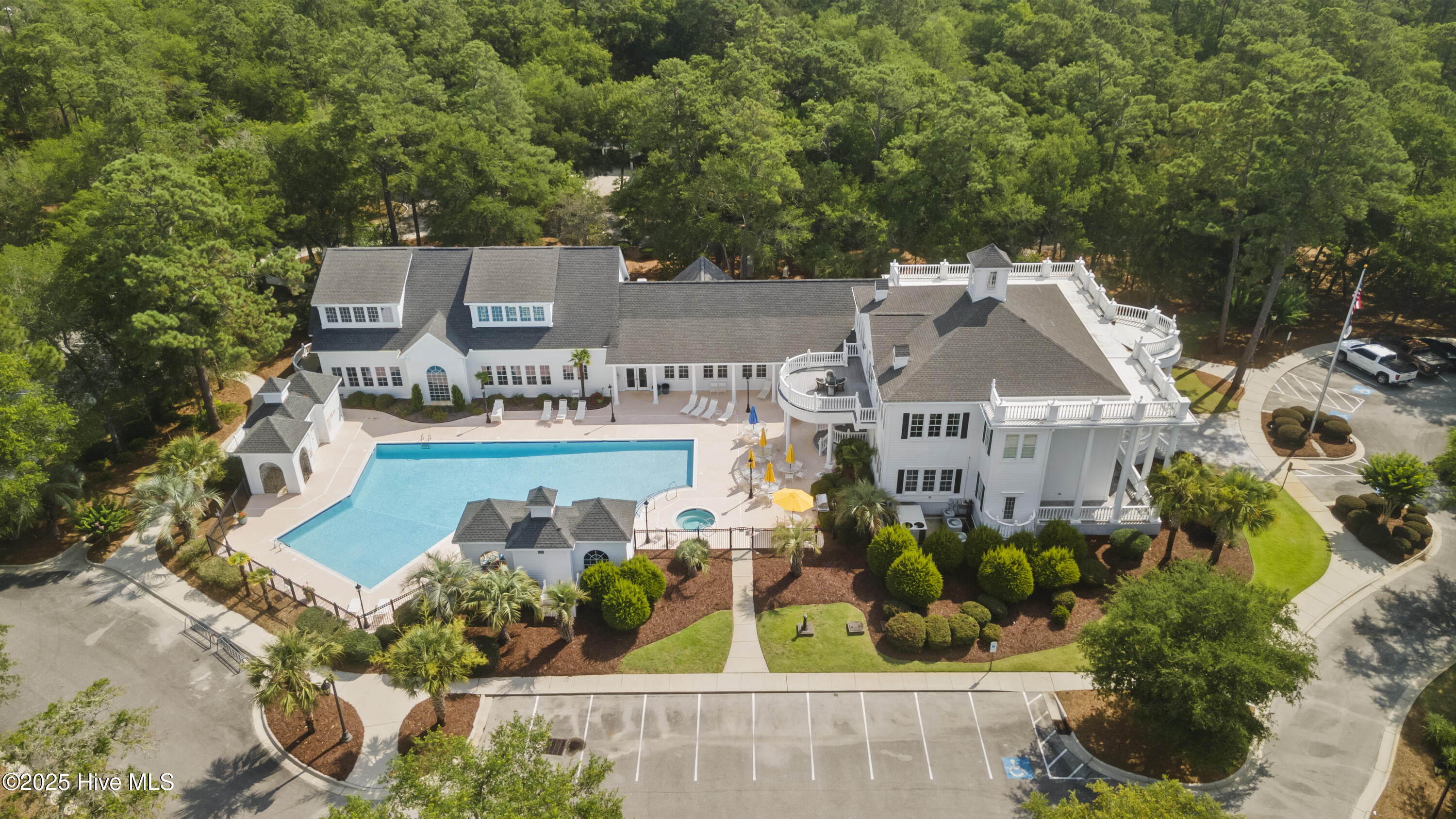 100493964 | Photo 73