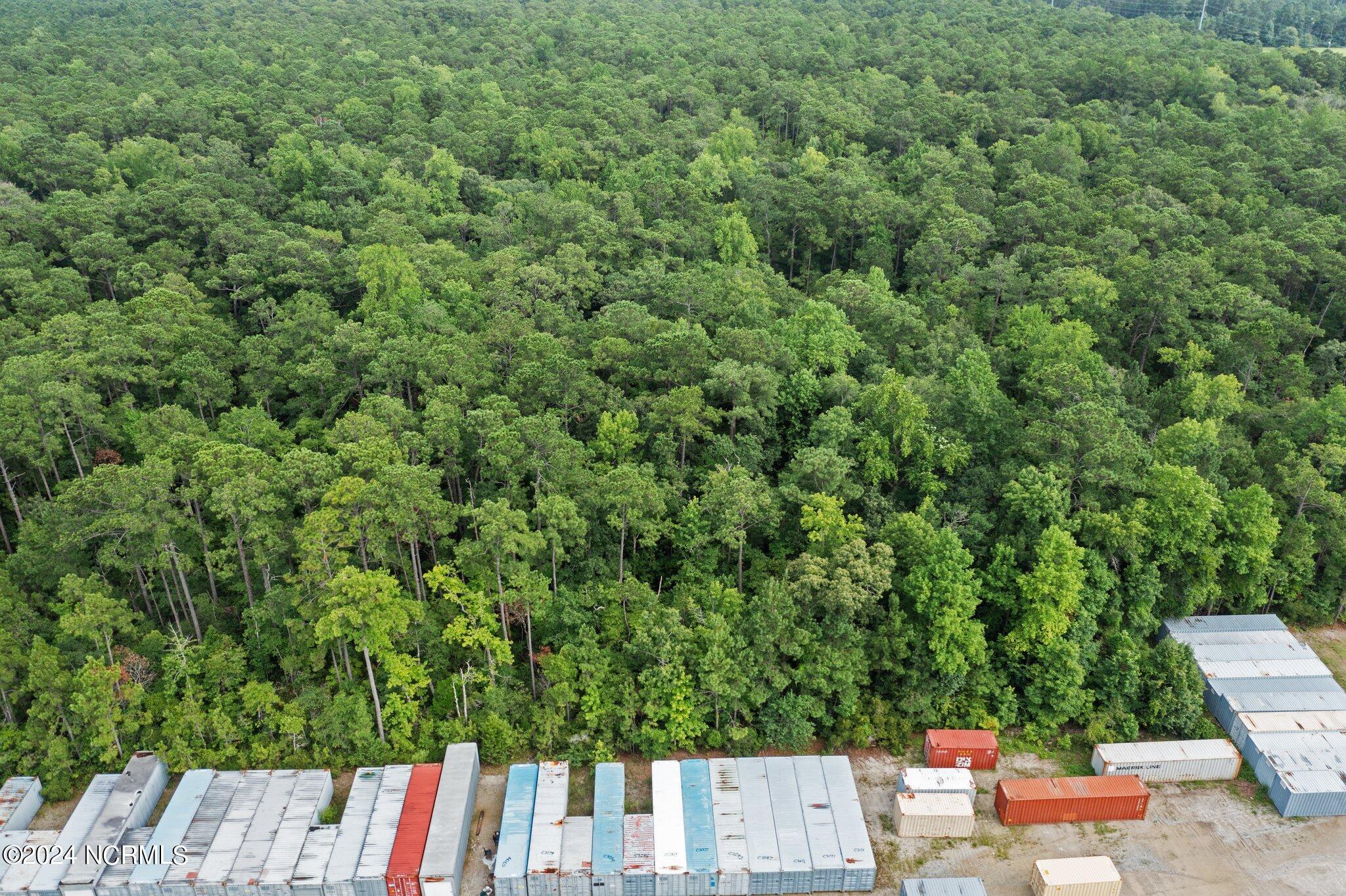 100405528 | Photo 24