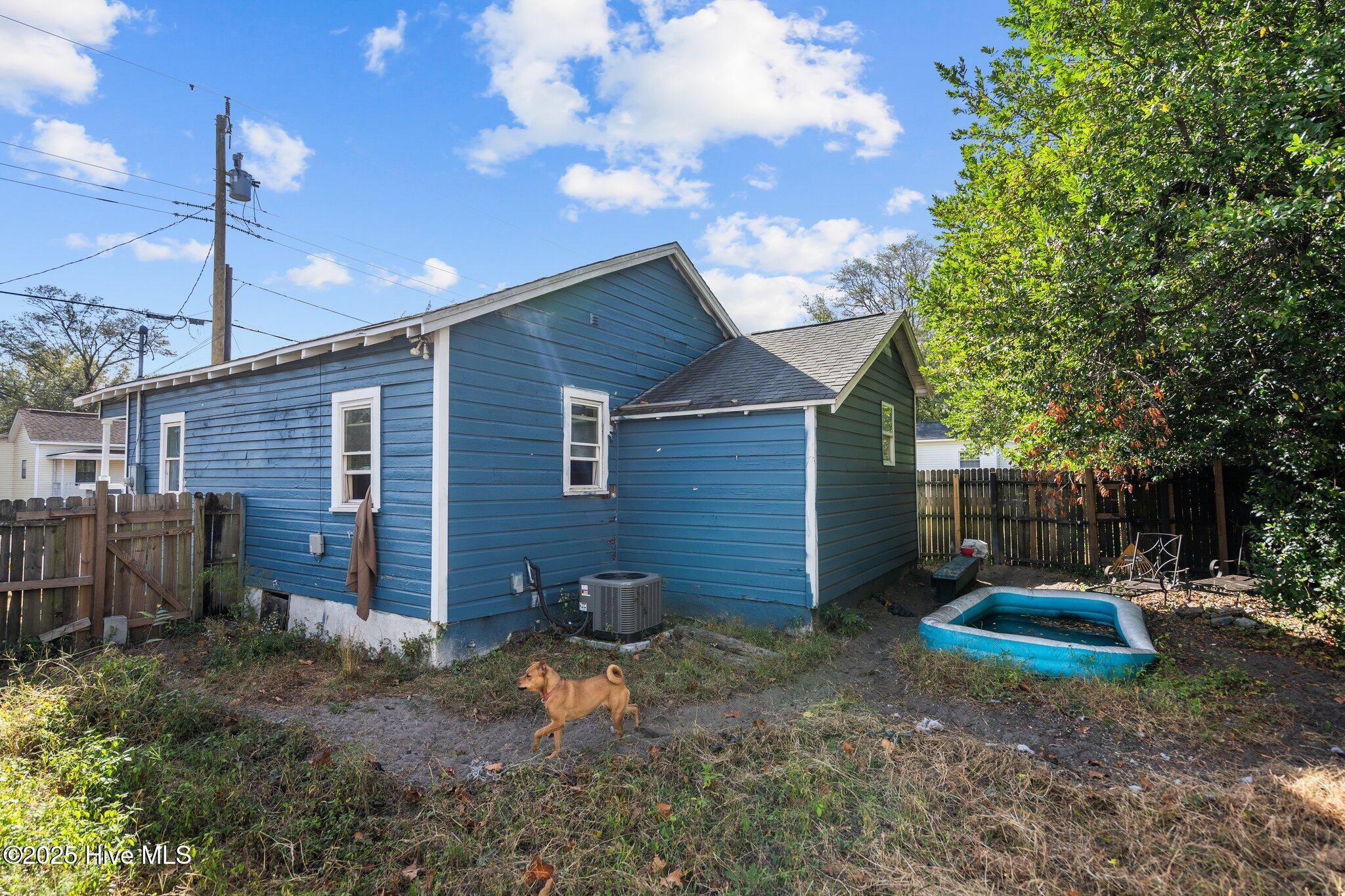 Homes for sale in Wilmington, NC | 819 Wooster St, Wilmington, NC 28401 | MLS# 100489473