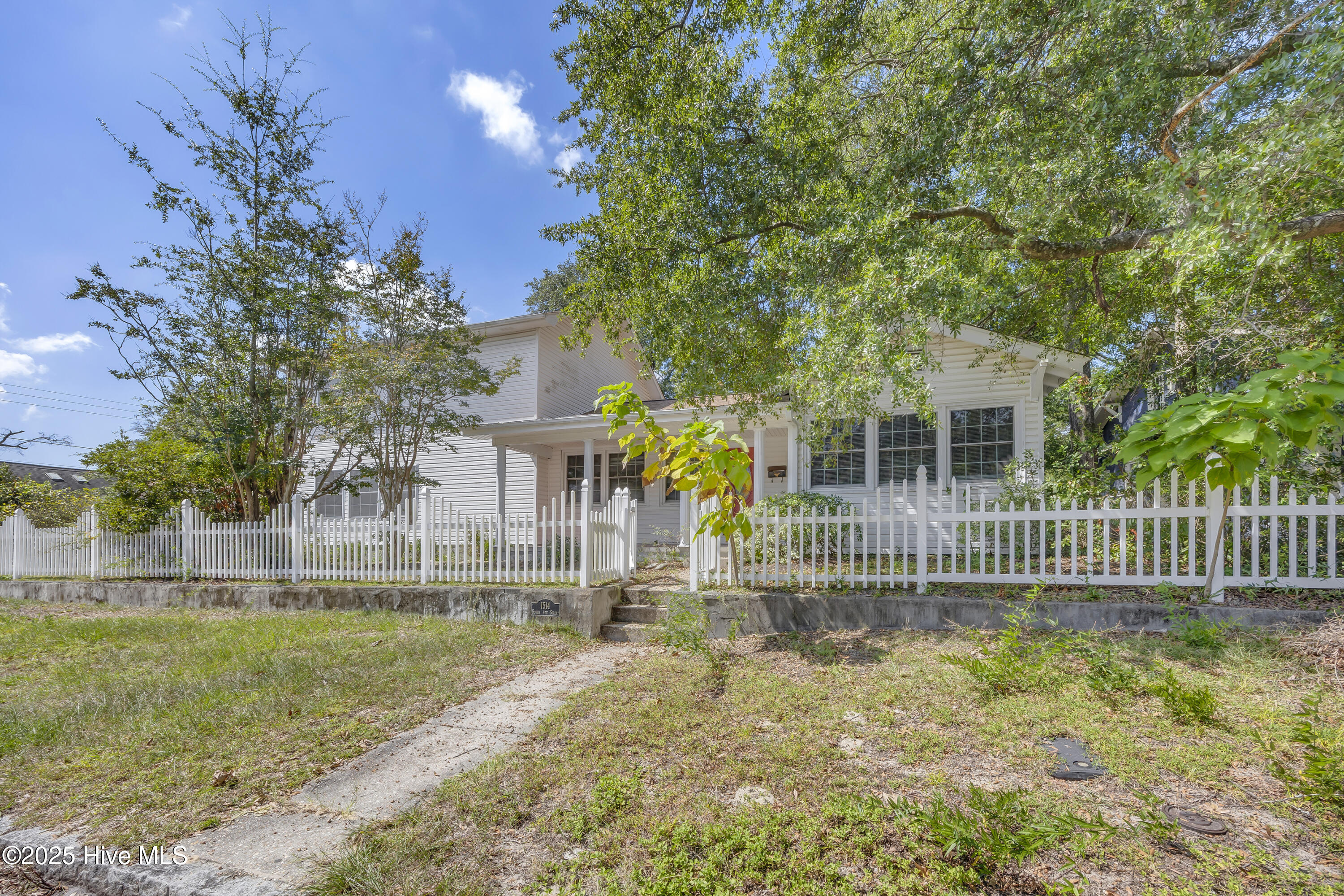 Property at 1514 4th Street