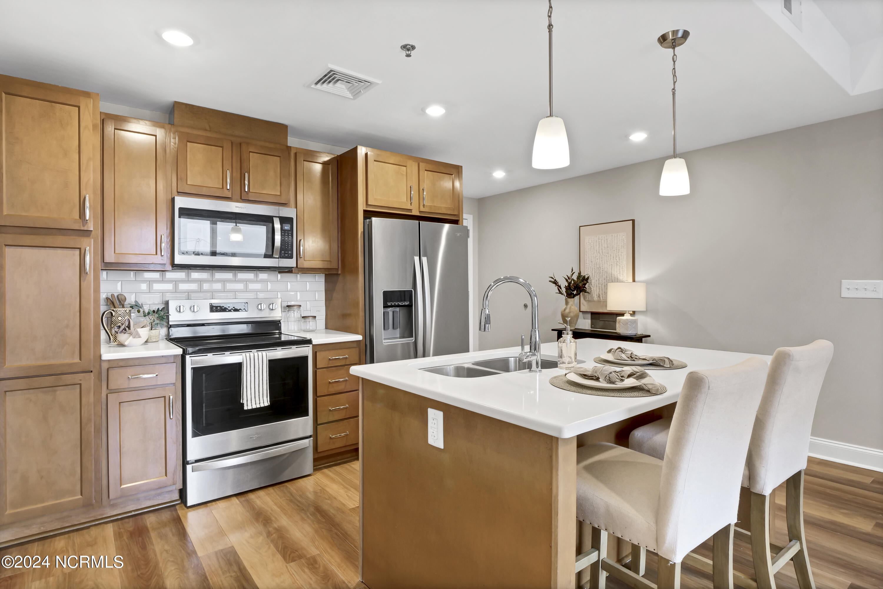 14 Grace Street 920, Wilmington, NC 28401 – photo 6: Kitchen