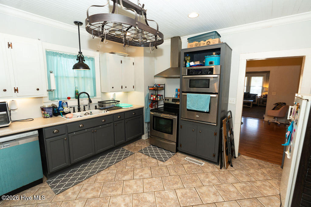 100555159 | Photo 11