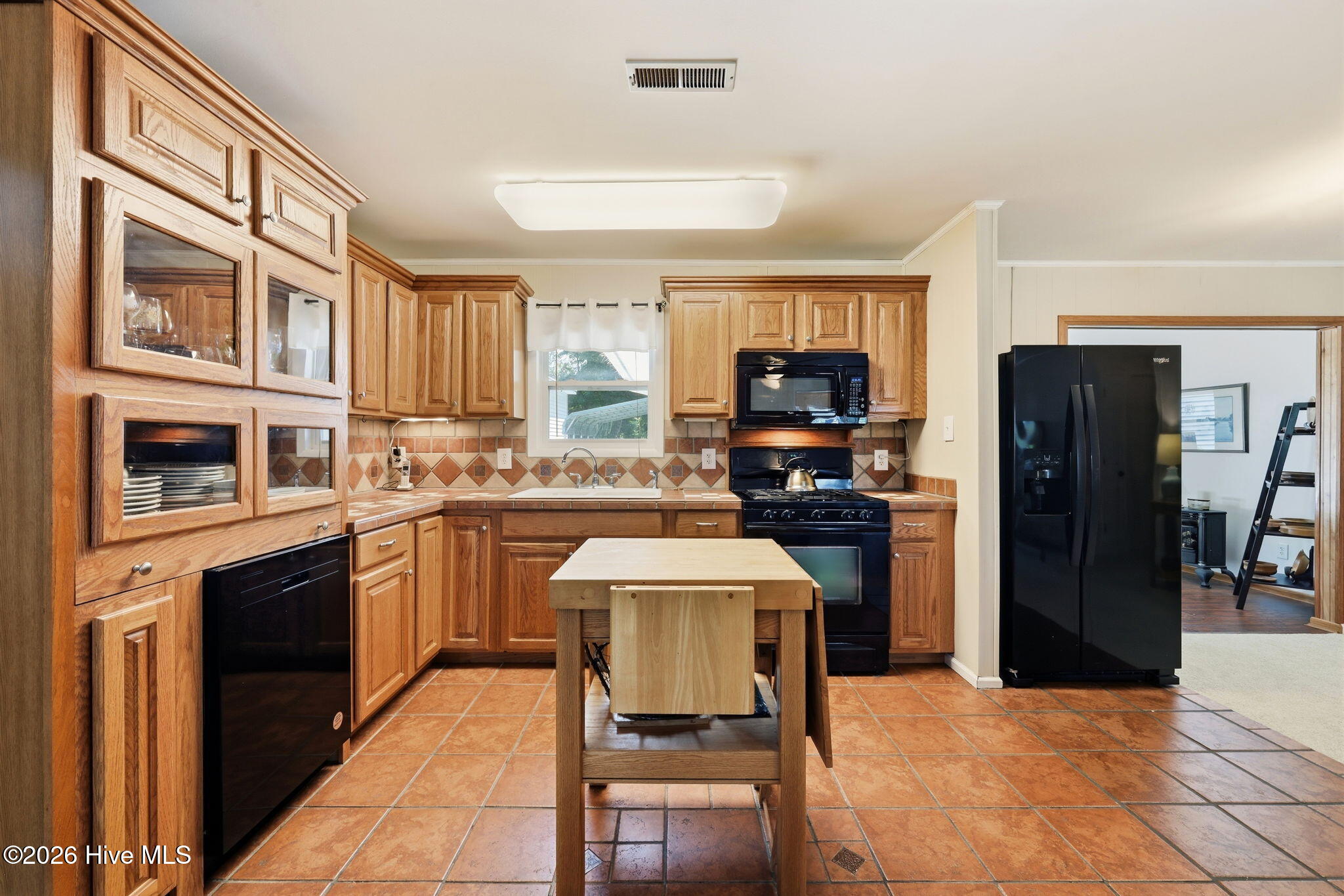 614 Country Club Drive,Arapahoe