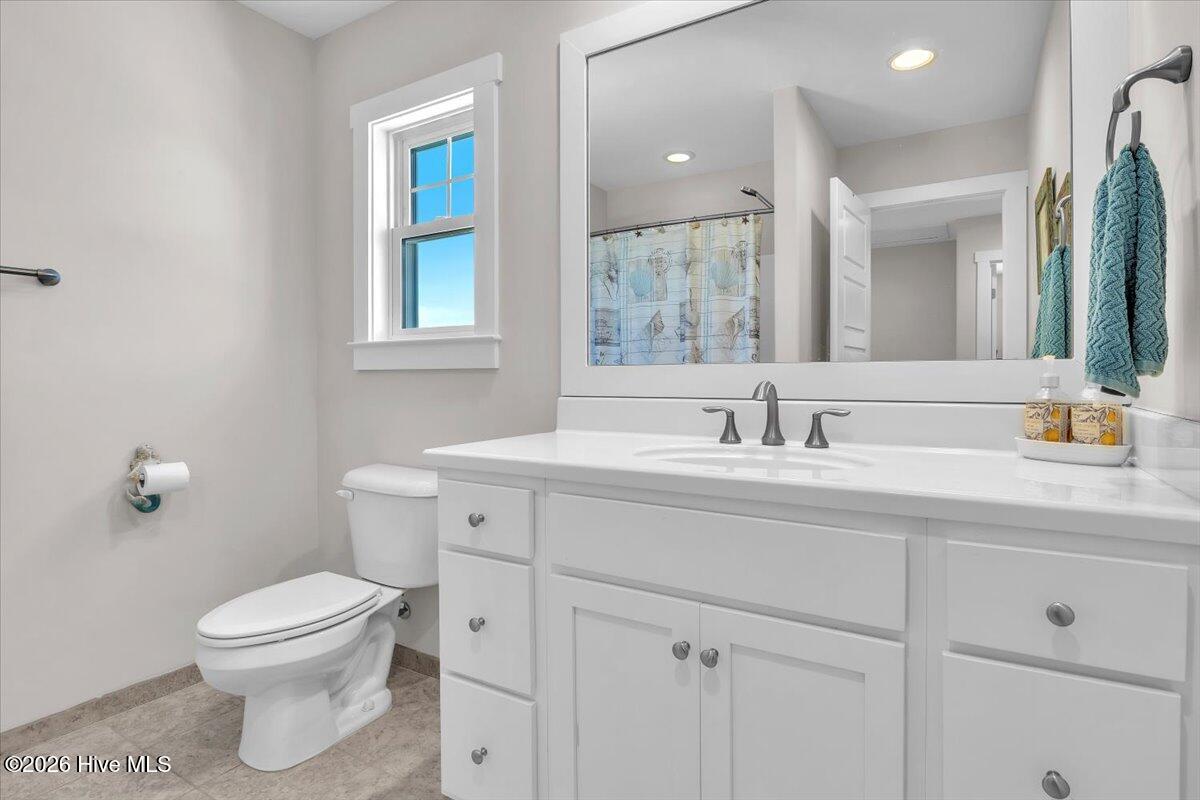 305 Ivy Lane, Carolina Beach, NC, 28428