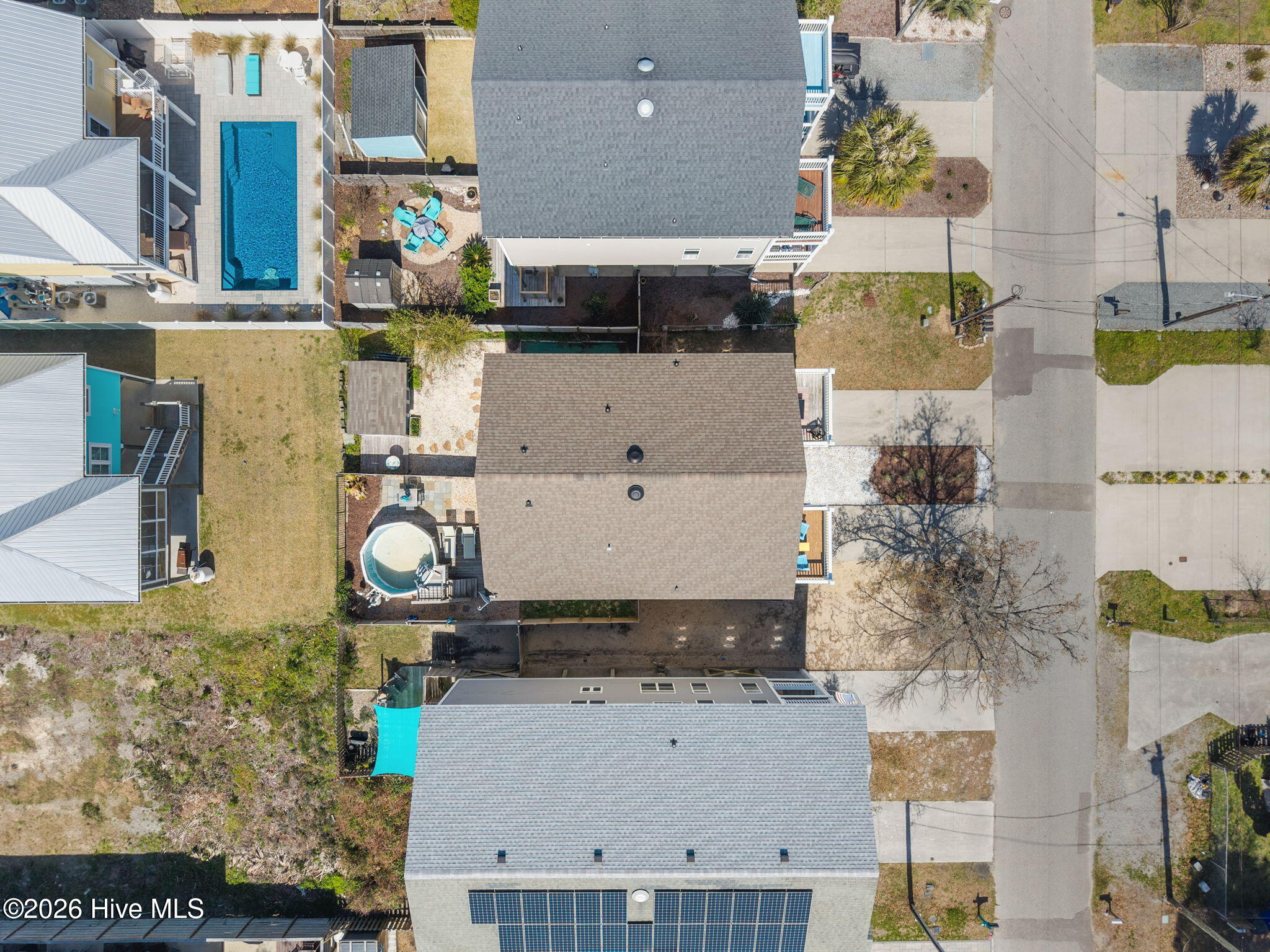 100560488 | Photo 55