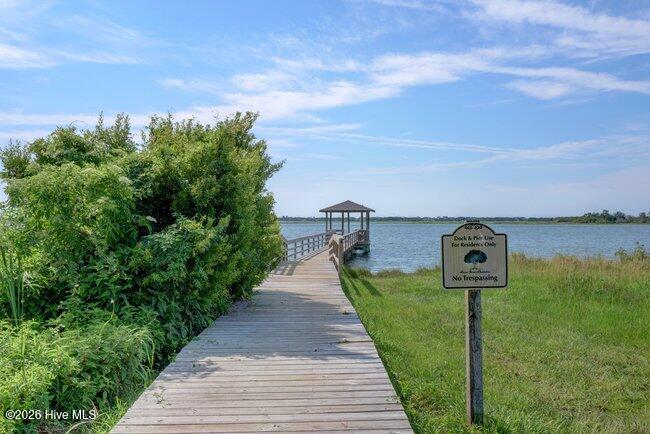 101 Cottage Walk, Hampstead, NC, 28443