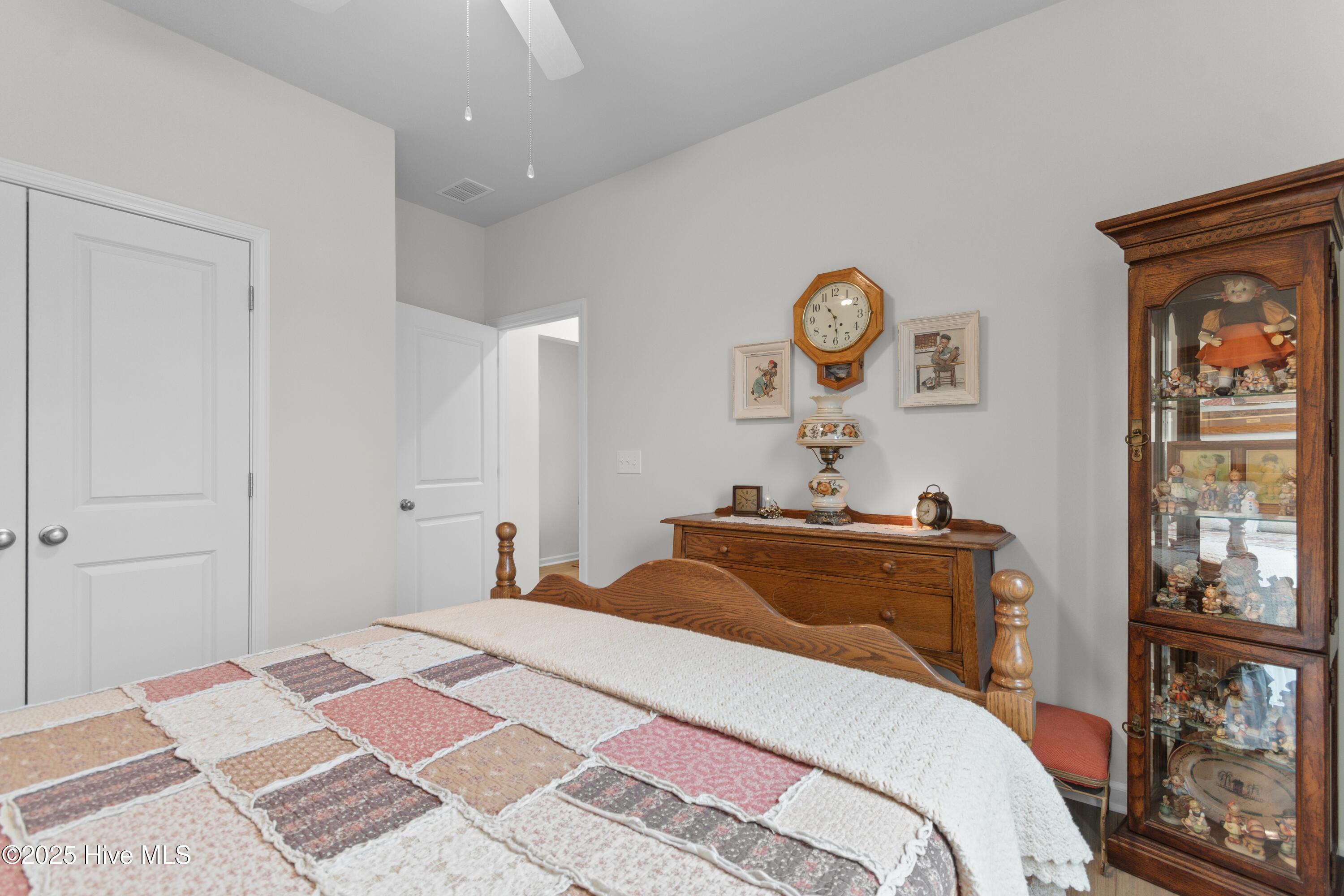 100543949 | Photo 20