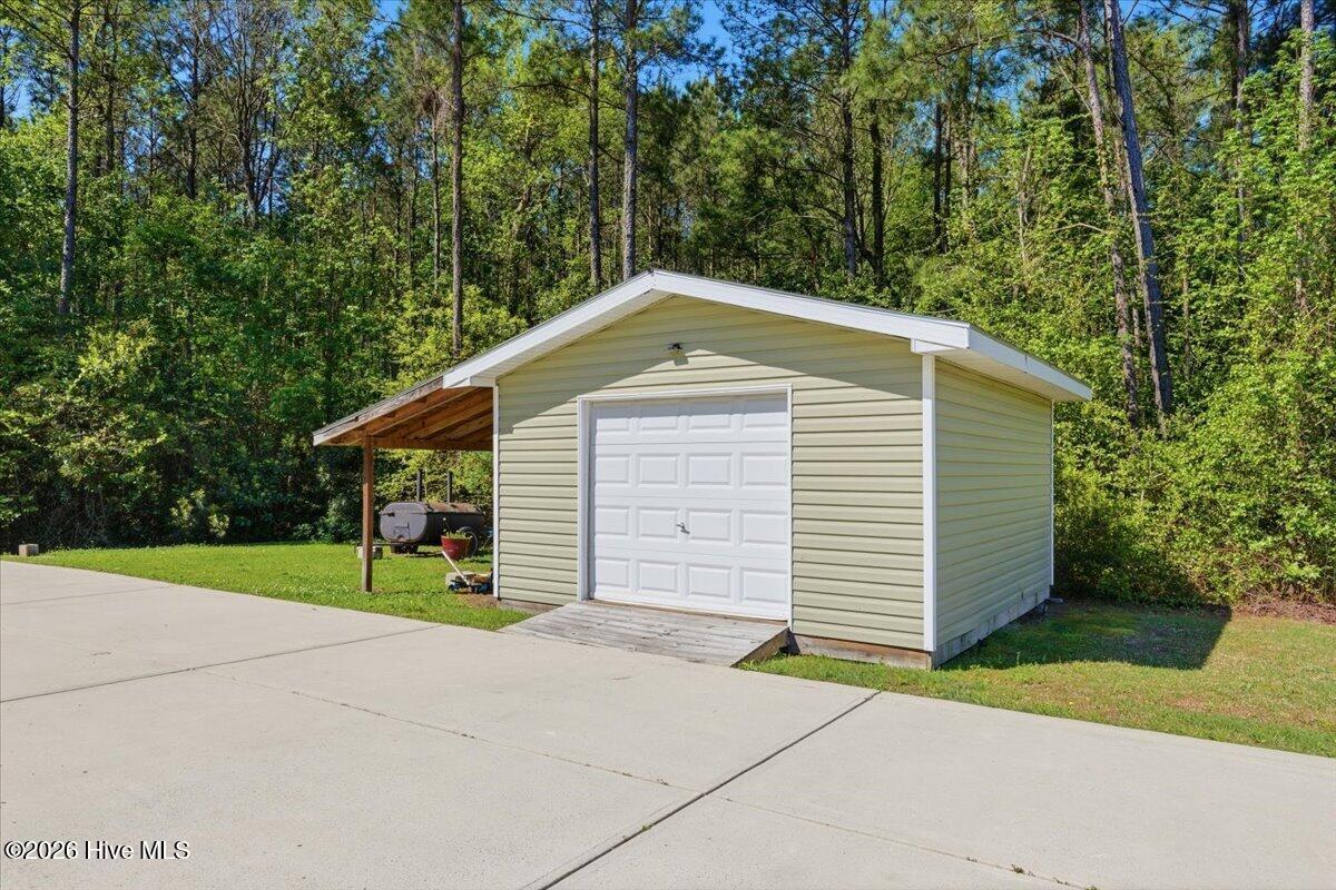 100568053 | Photo 37