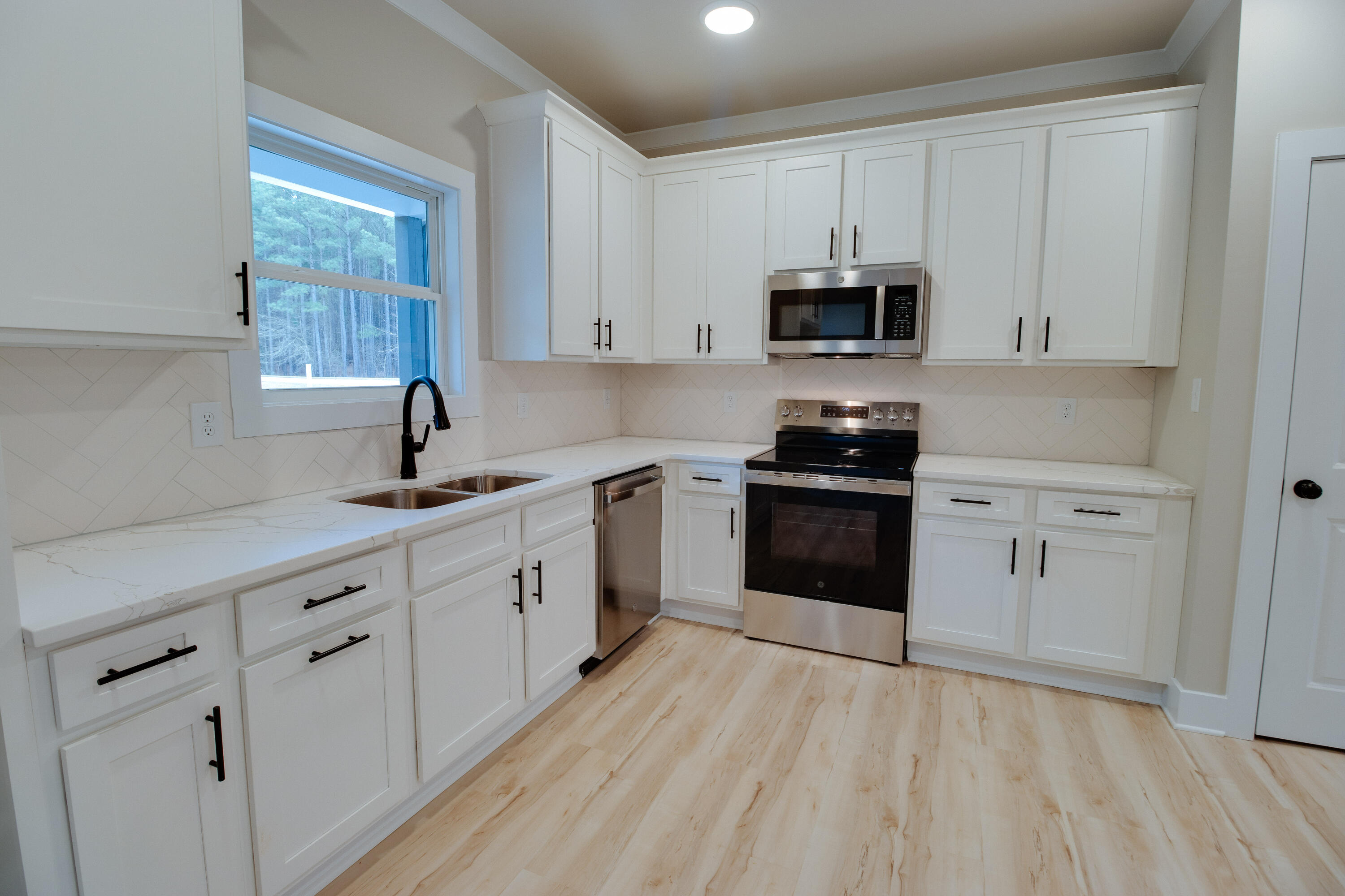 1198 Sunset Cove, Tignall, GA, 30668