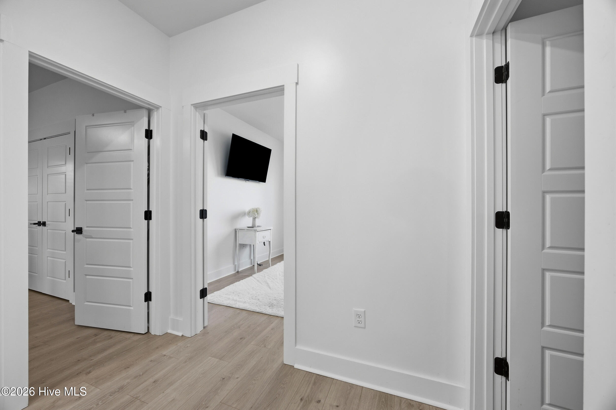 100558595 | Photo 52