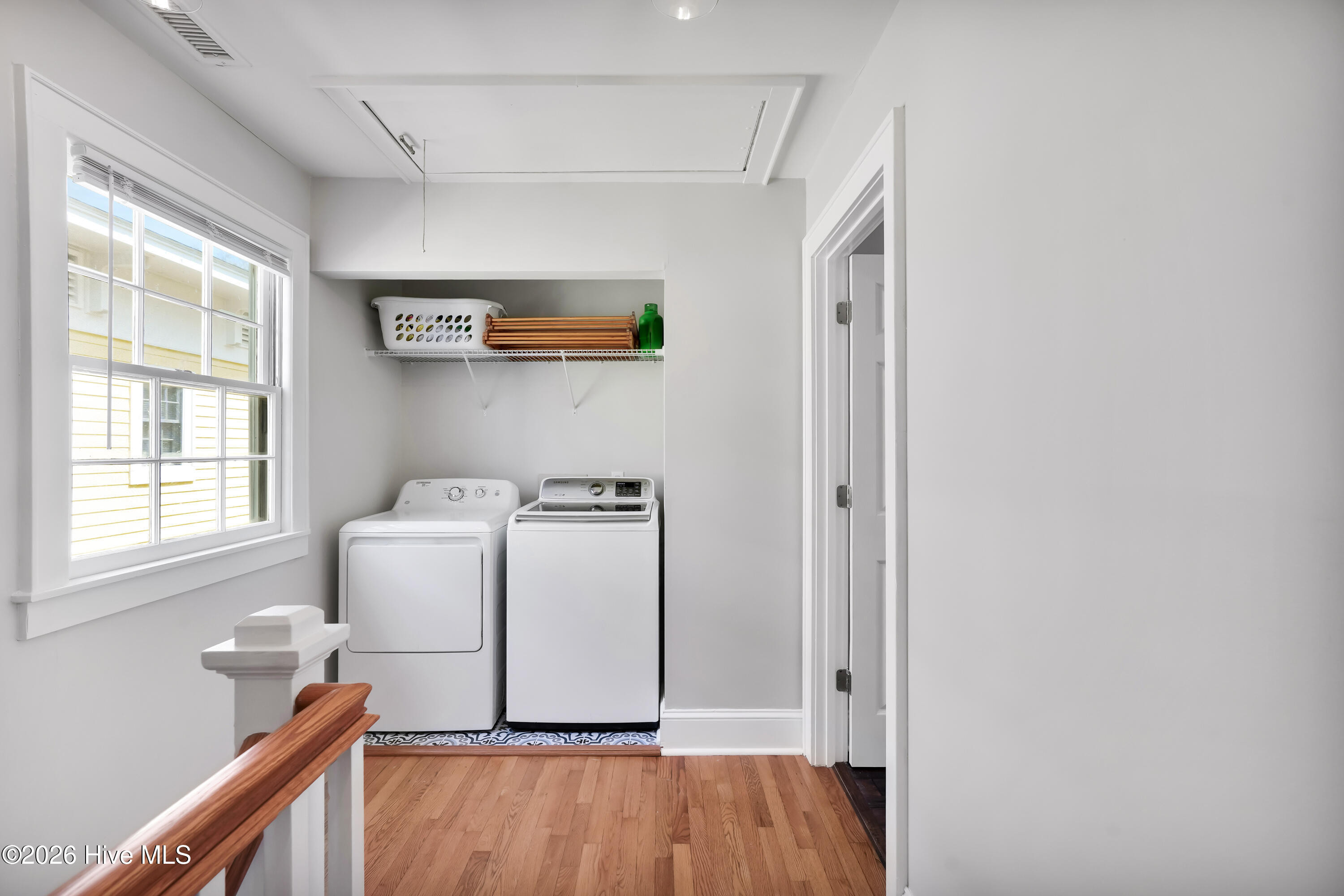 100564635 | Photo 19