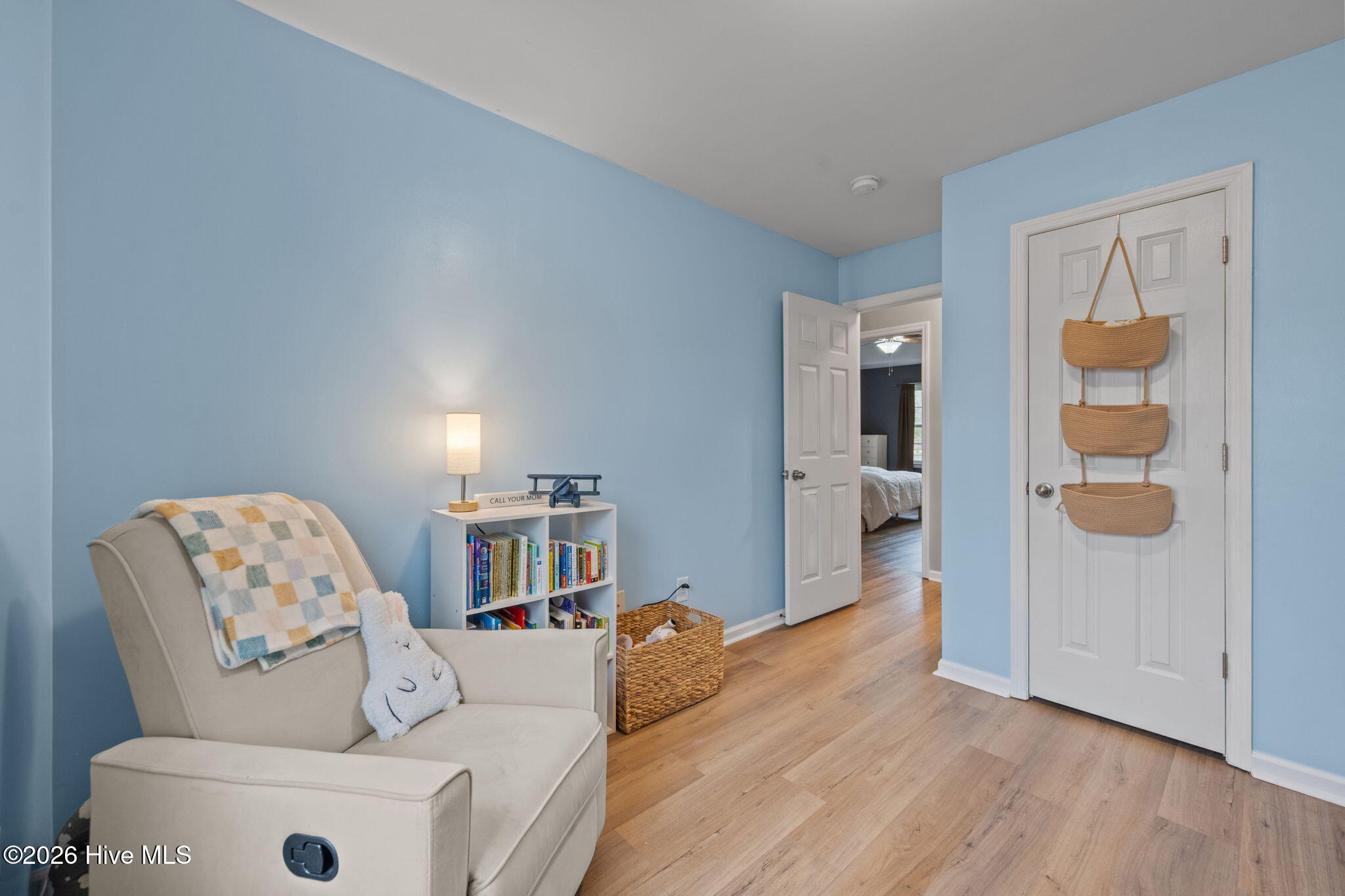 100562235 | Photo 34