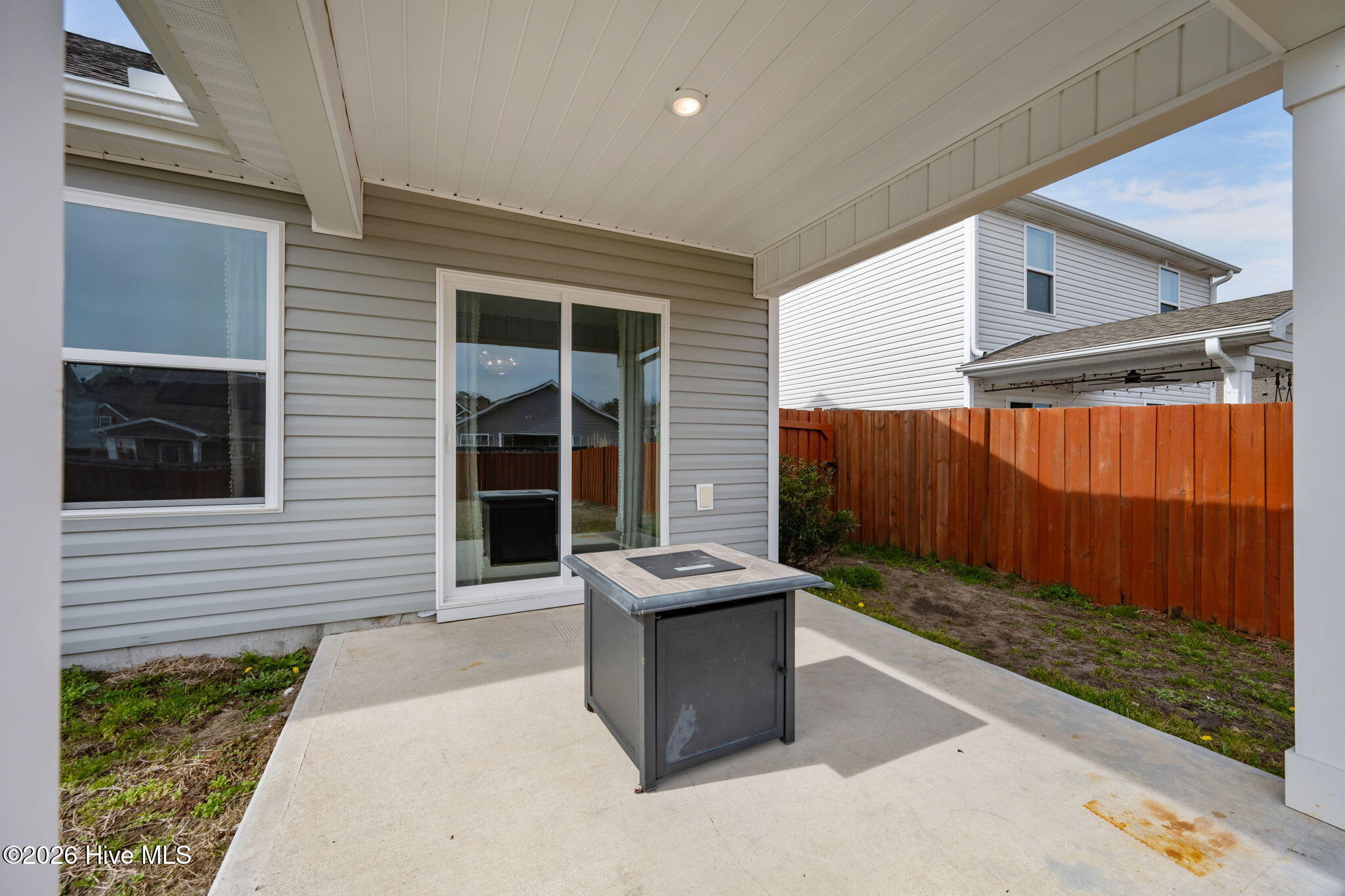 624 Aurora Place, Hampstead, NC, 28443