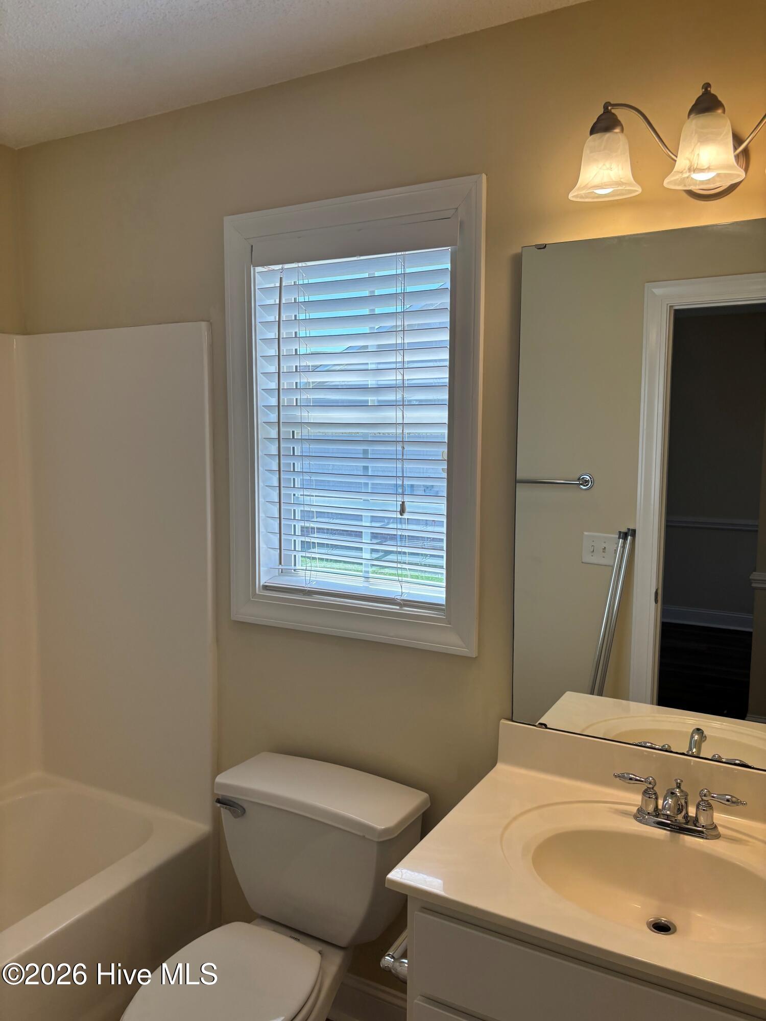 2321 Saddleback Drive UNIT B, Winterville, NC, 28590