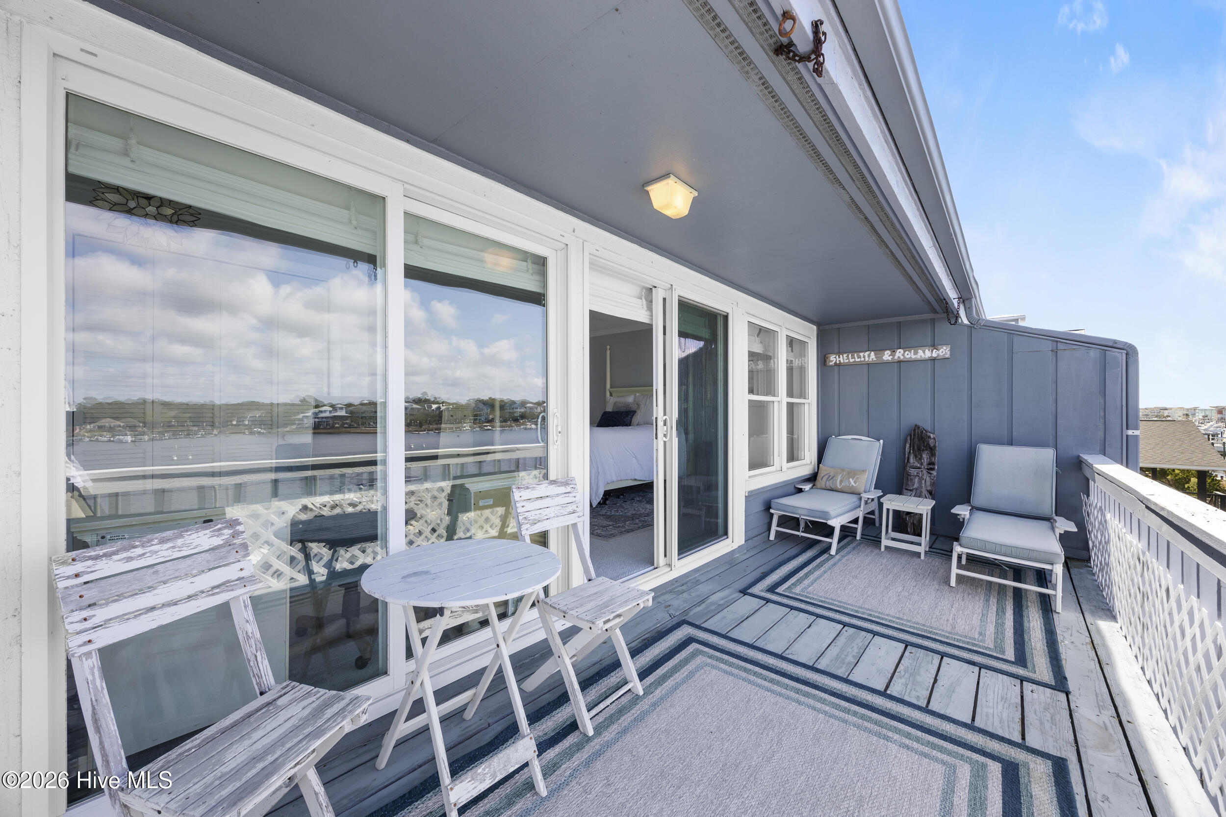 100559474 | Photo 59