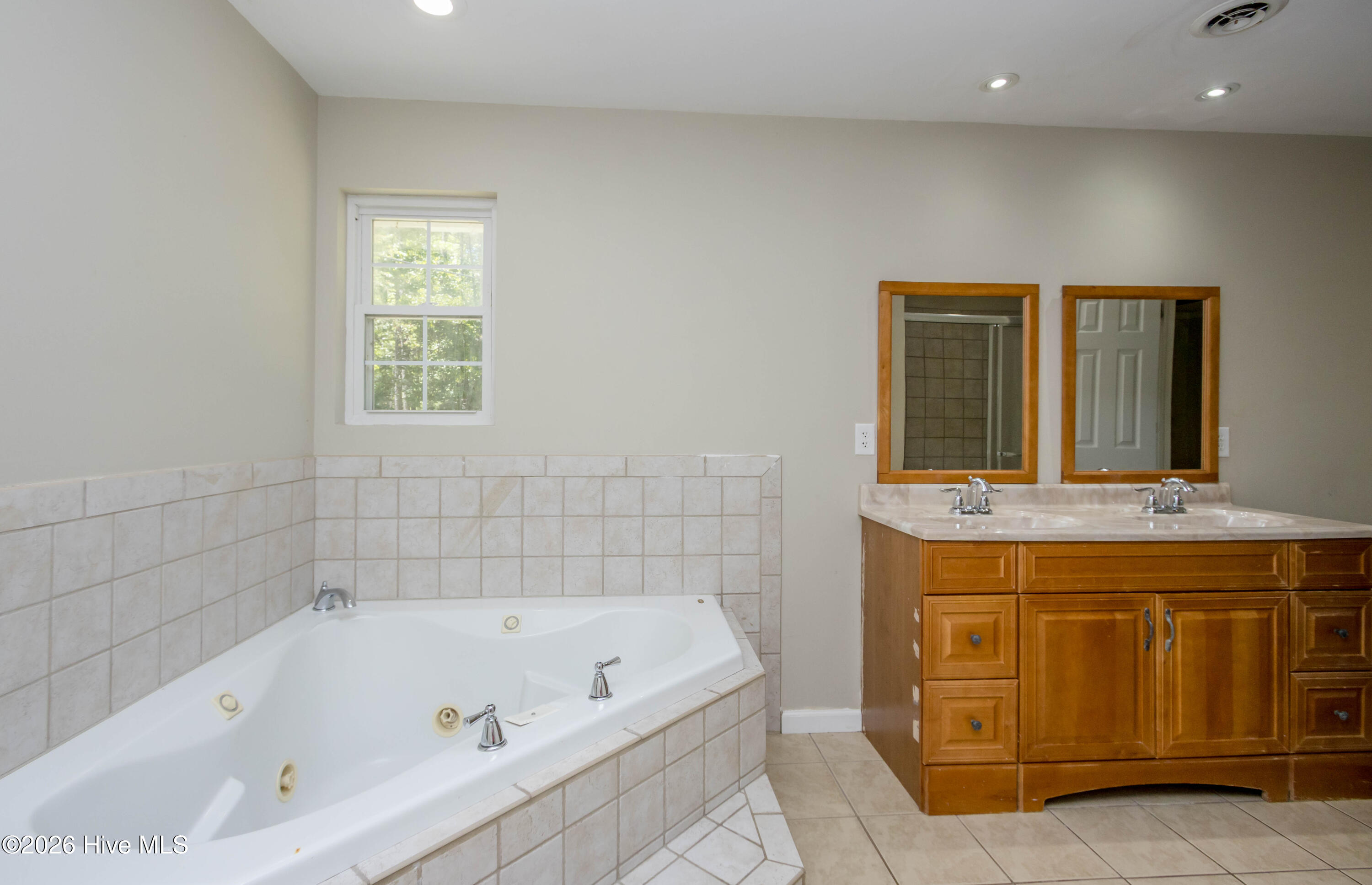 Owner's Bathroom