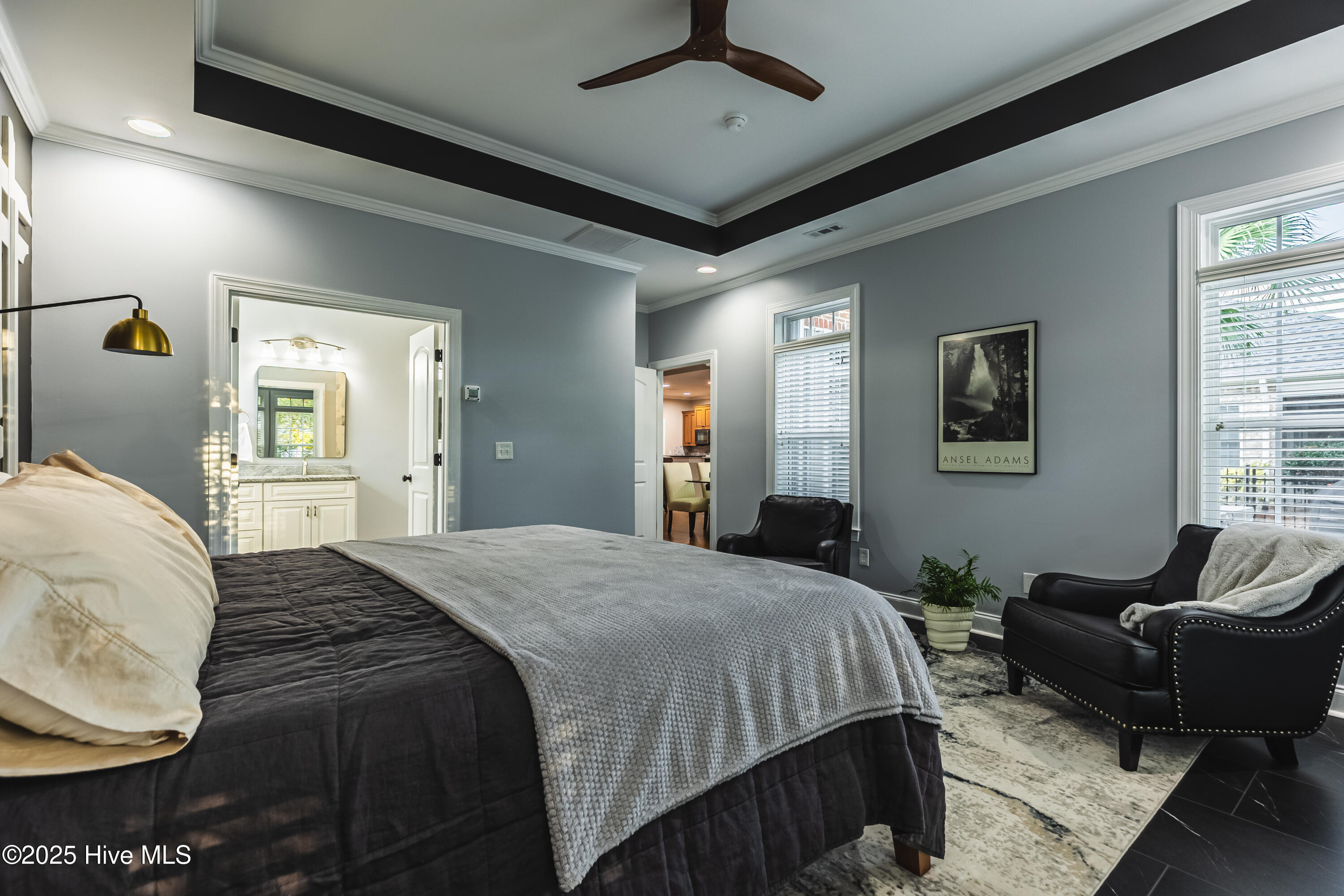 100542426 | Photo 20