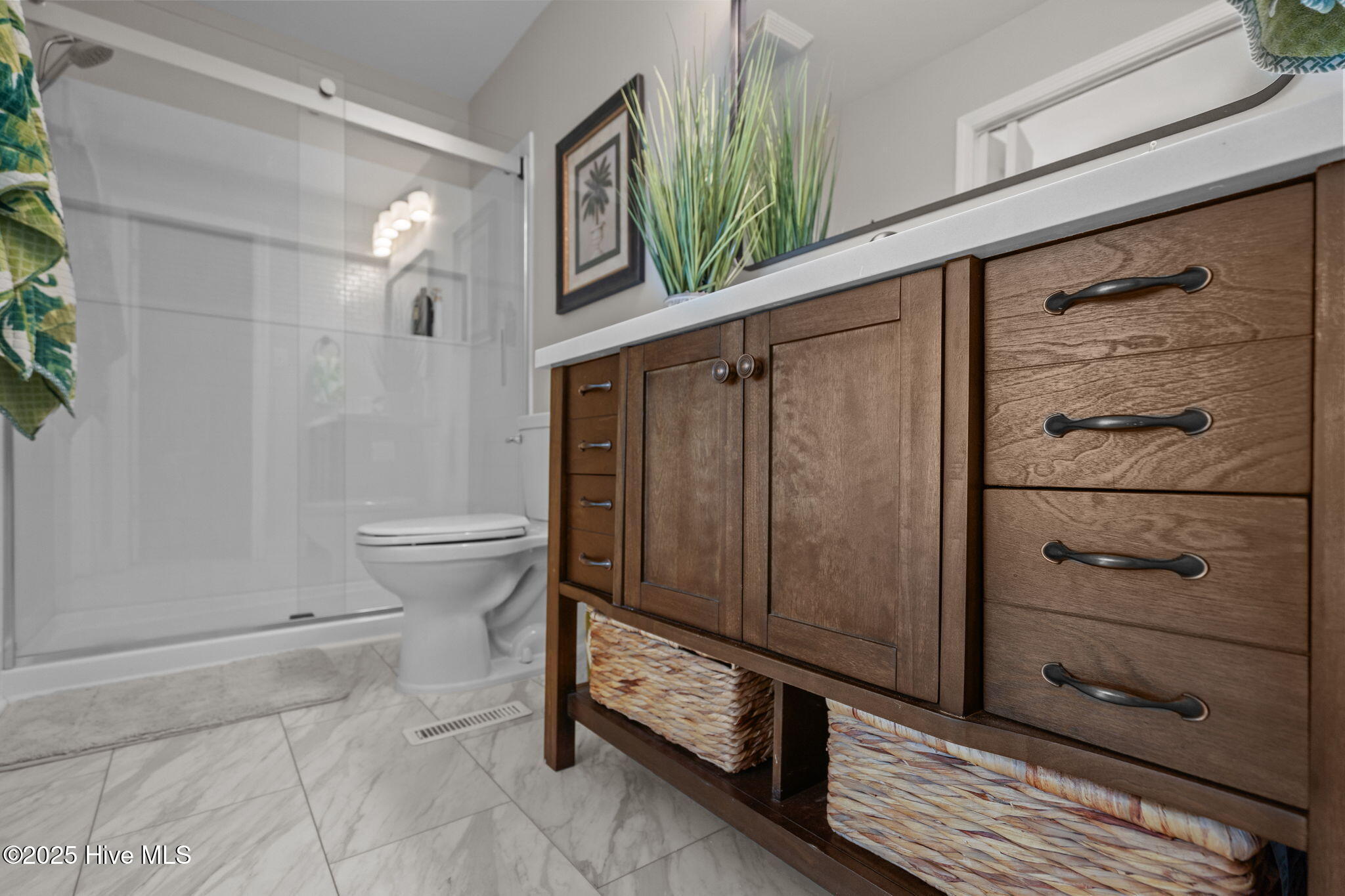 100539622 | Photo 27