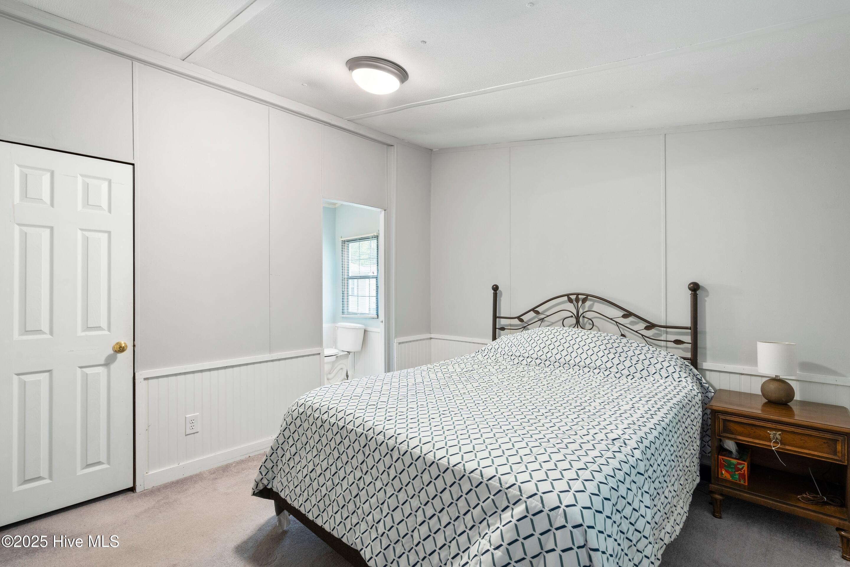 100519886 | Photo 26