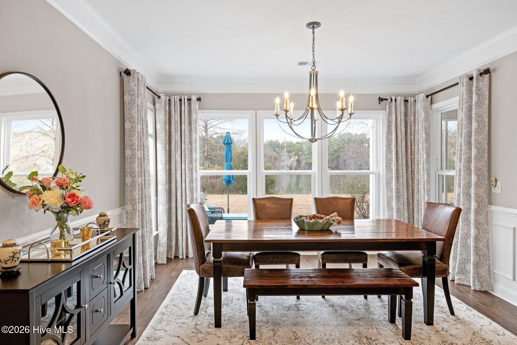 100551985 | Photo 25