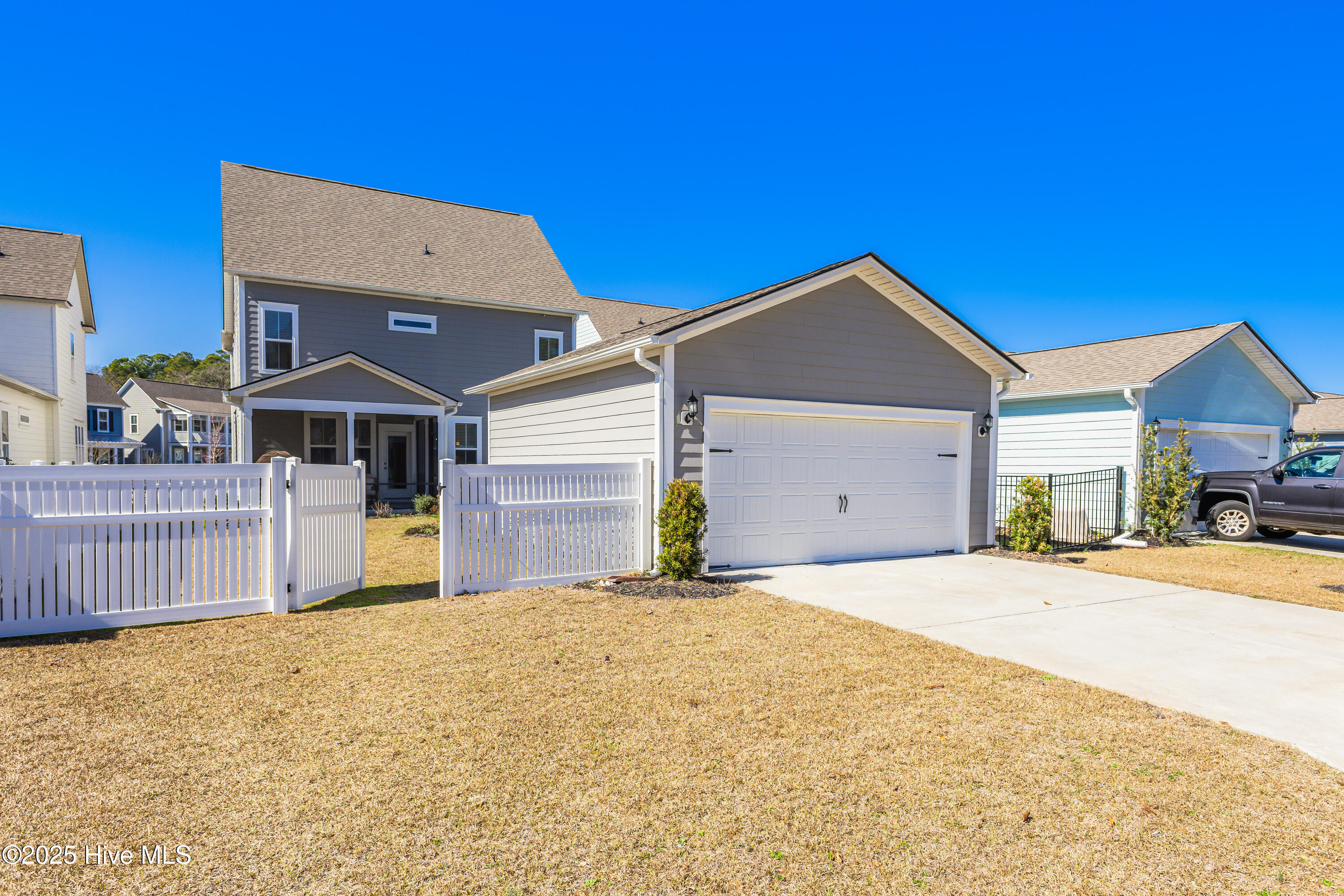 100489867 | Photo 39