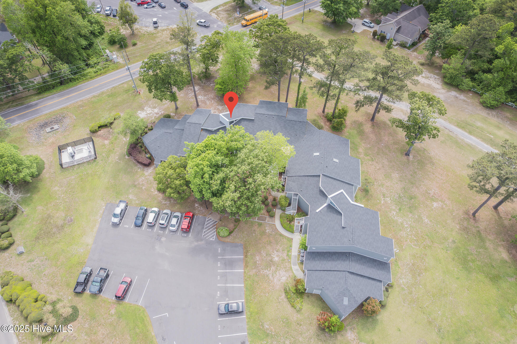 100504468 | Photo 32