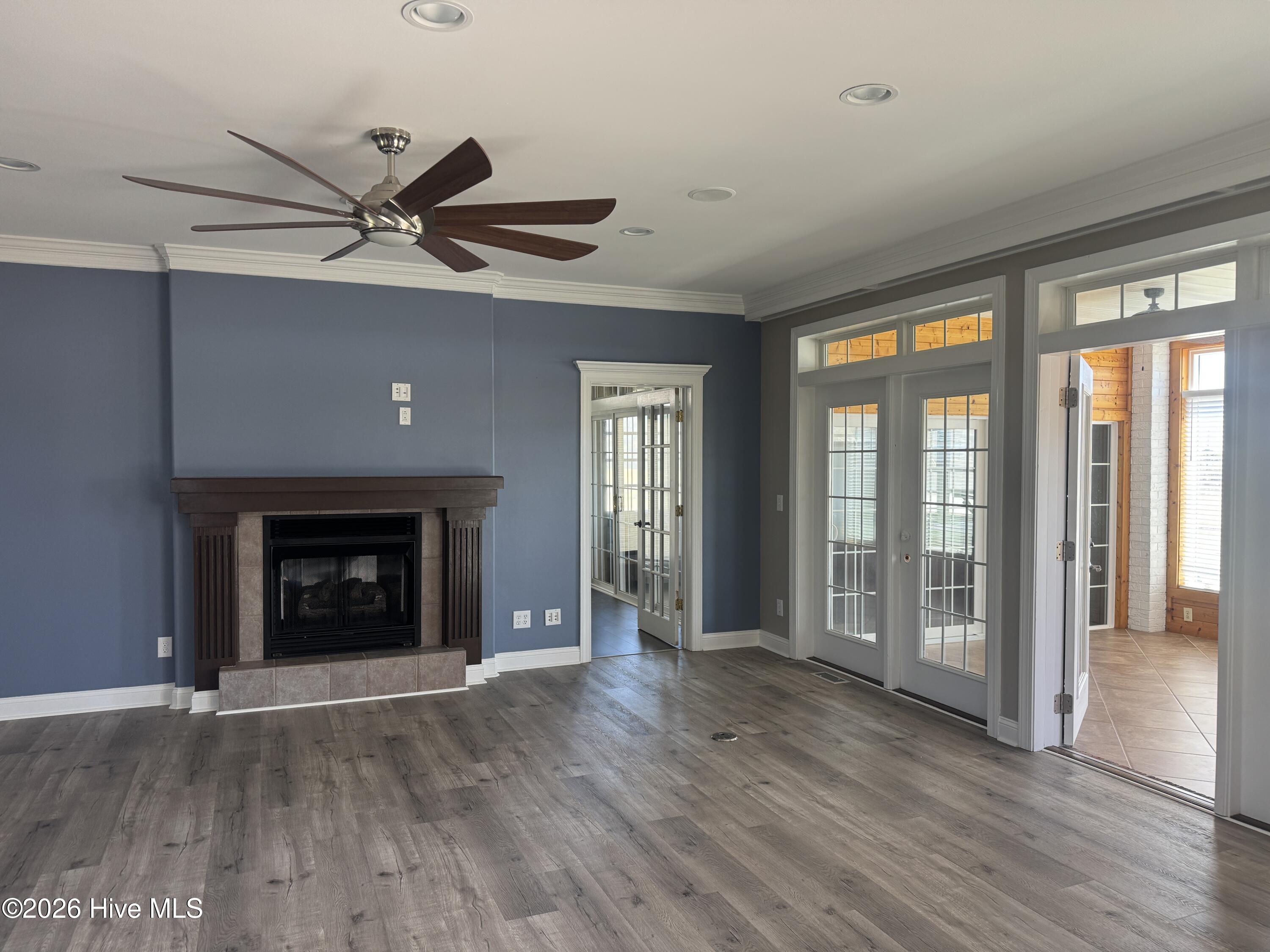 100567505 | Photo 20