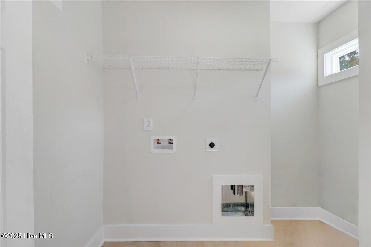 Homes for sale in La Grange, NC | 402 W James St, La Grange, NC 28551 | MLS# 100532284