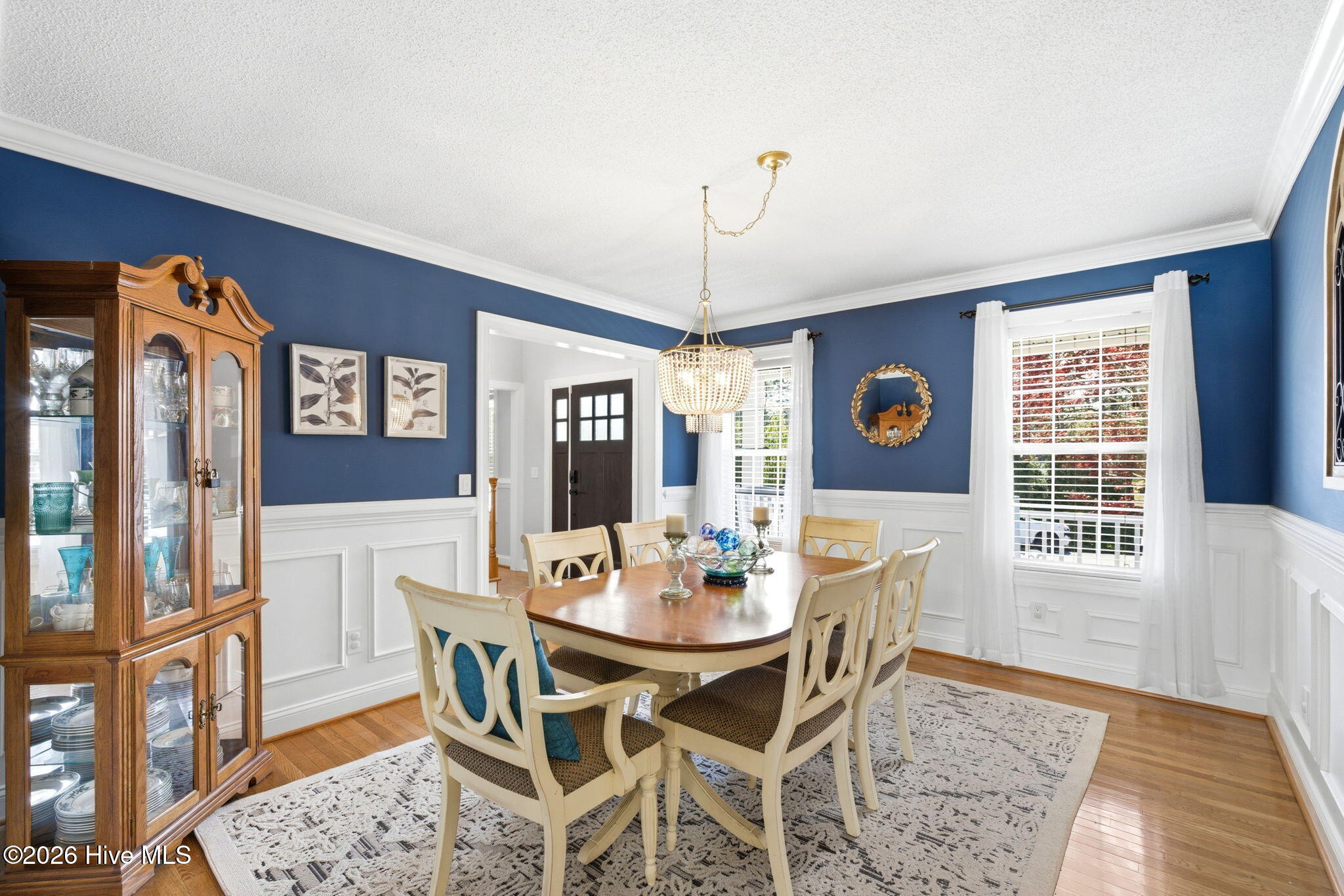 100563483 | Photo 16