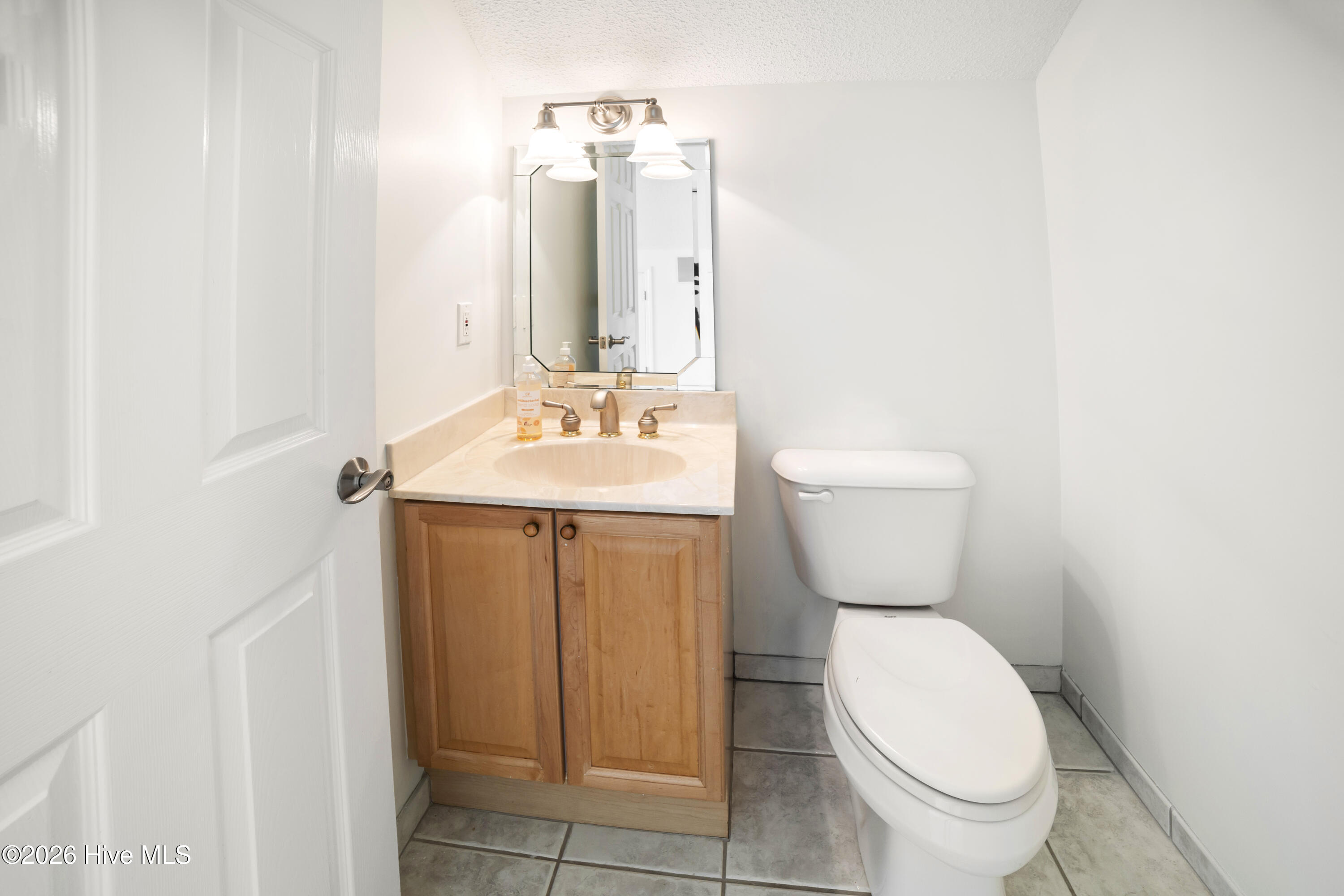 100567457 | Photo 21