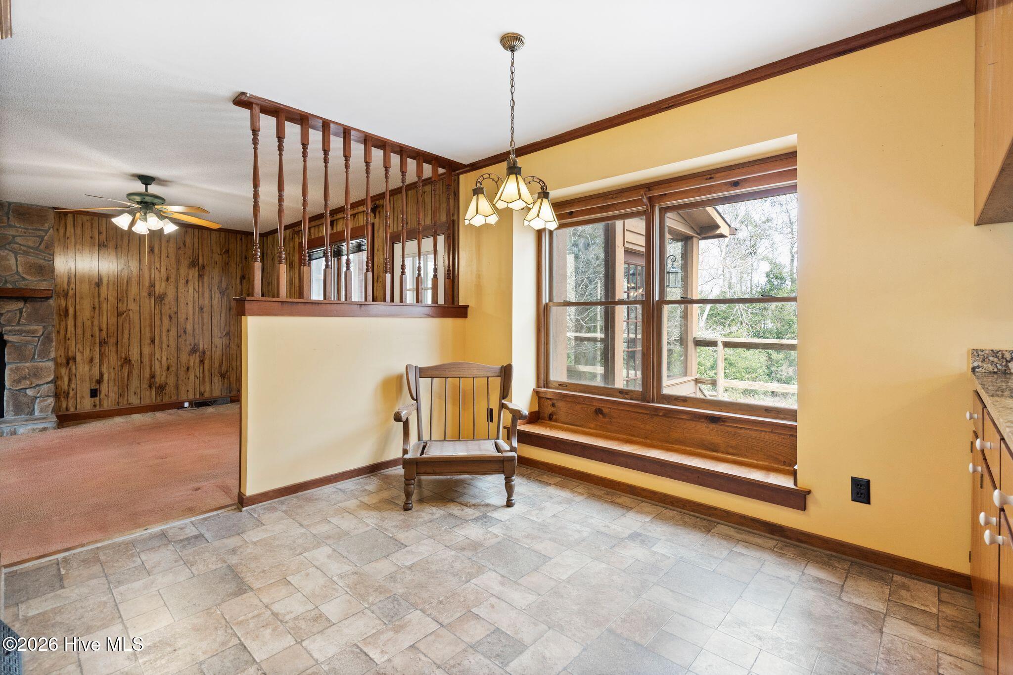 100555910 | Photo 21