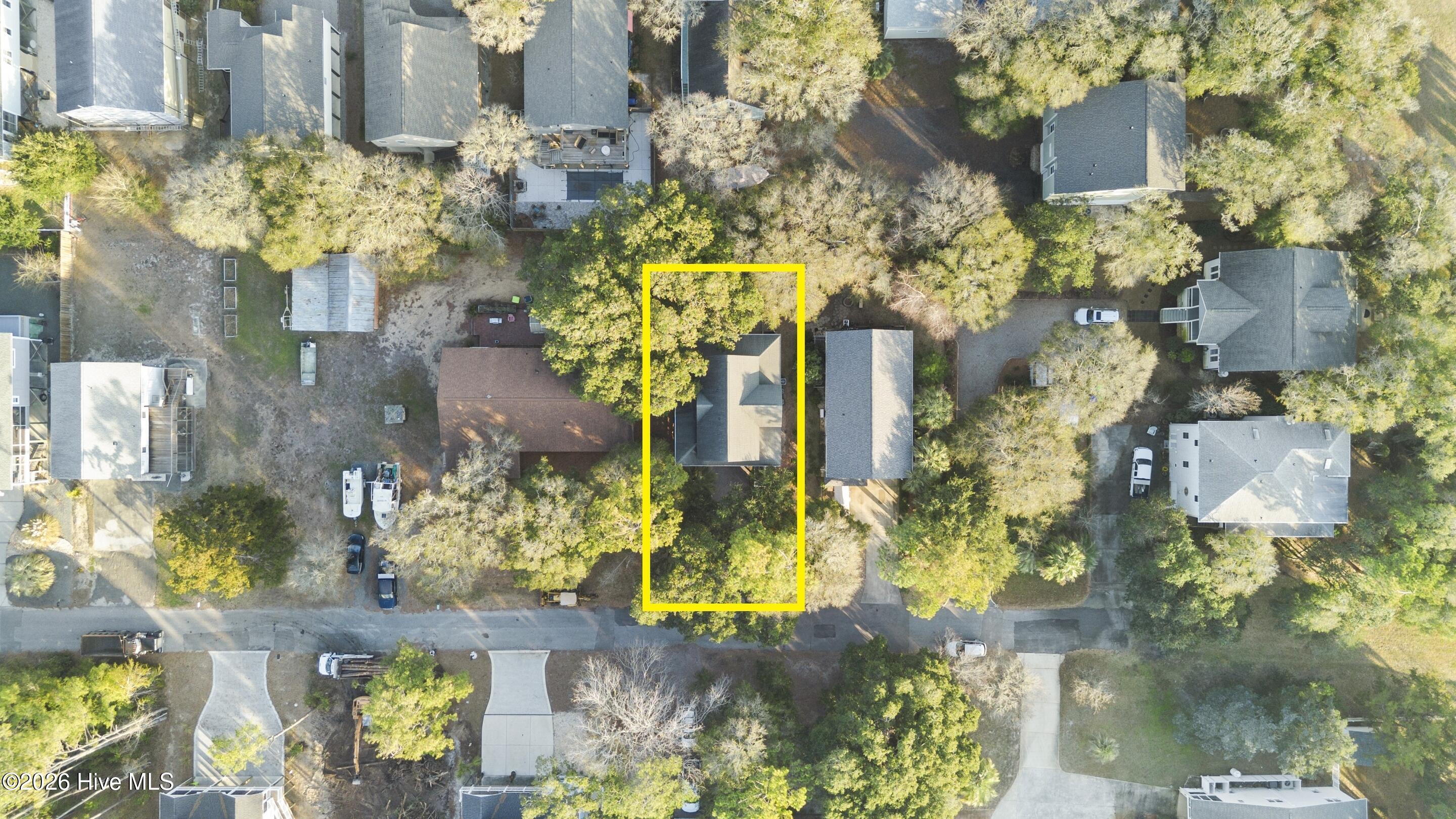 100549187 | Photo 90