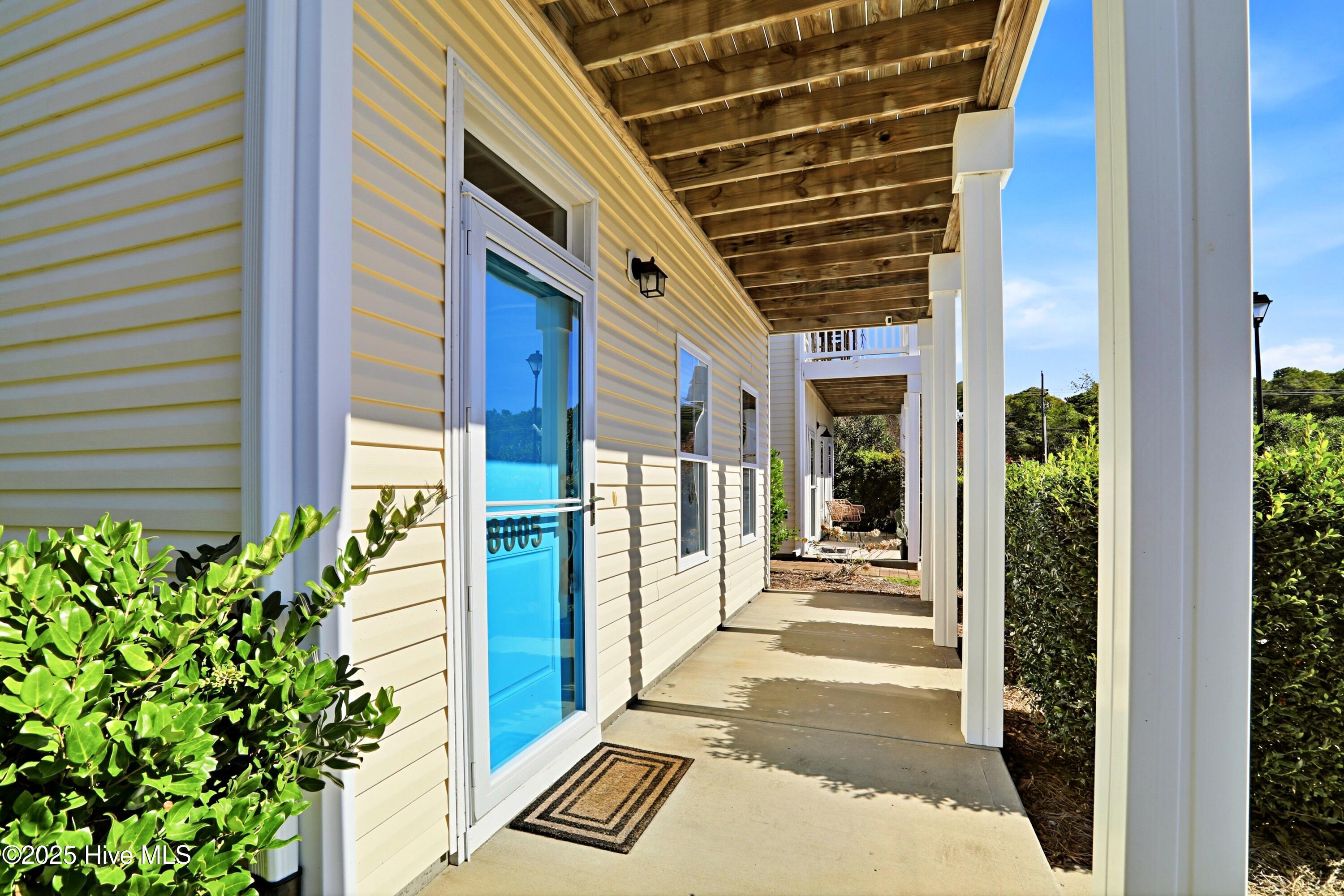 100539974 | Photo 23