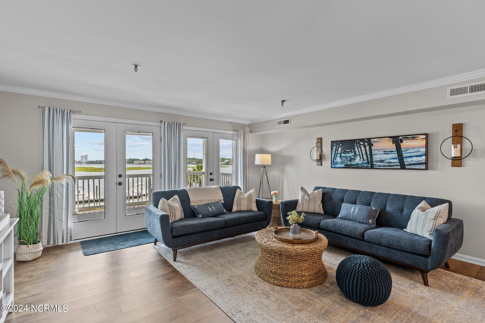 111 Florida Avenue UNIT Apt 10, Carolina Beach, NC, 28428