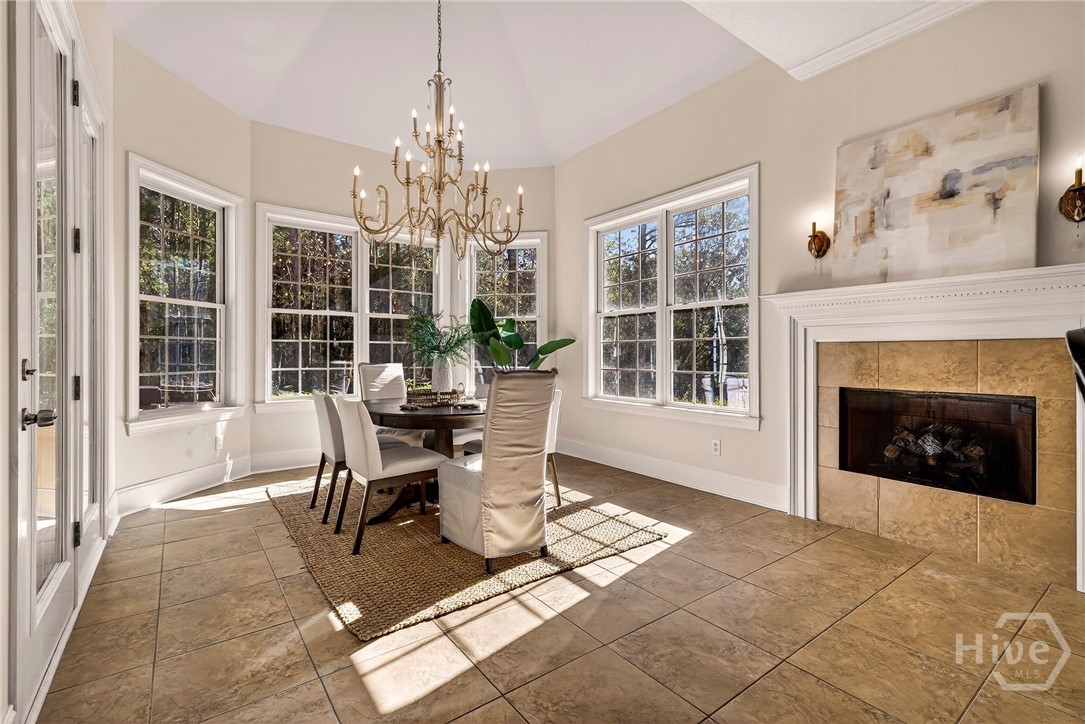 Breakfast Nook or Keeping Room off Kitchen