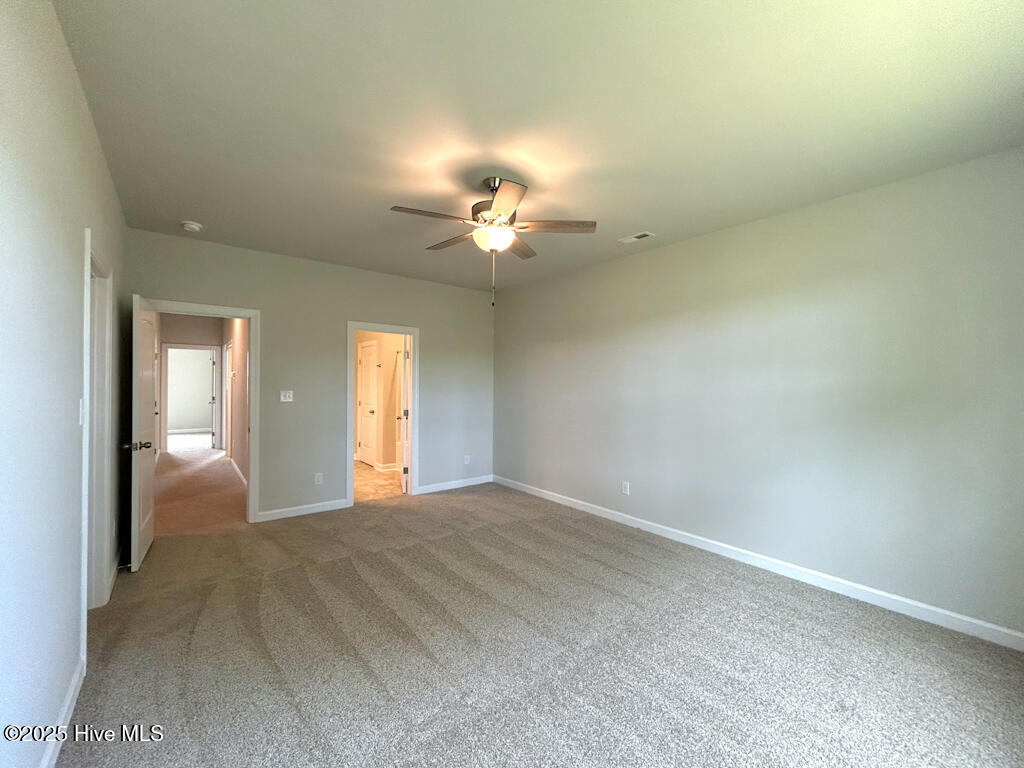 100543598 | Photo 24