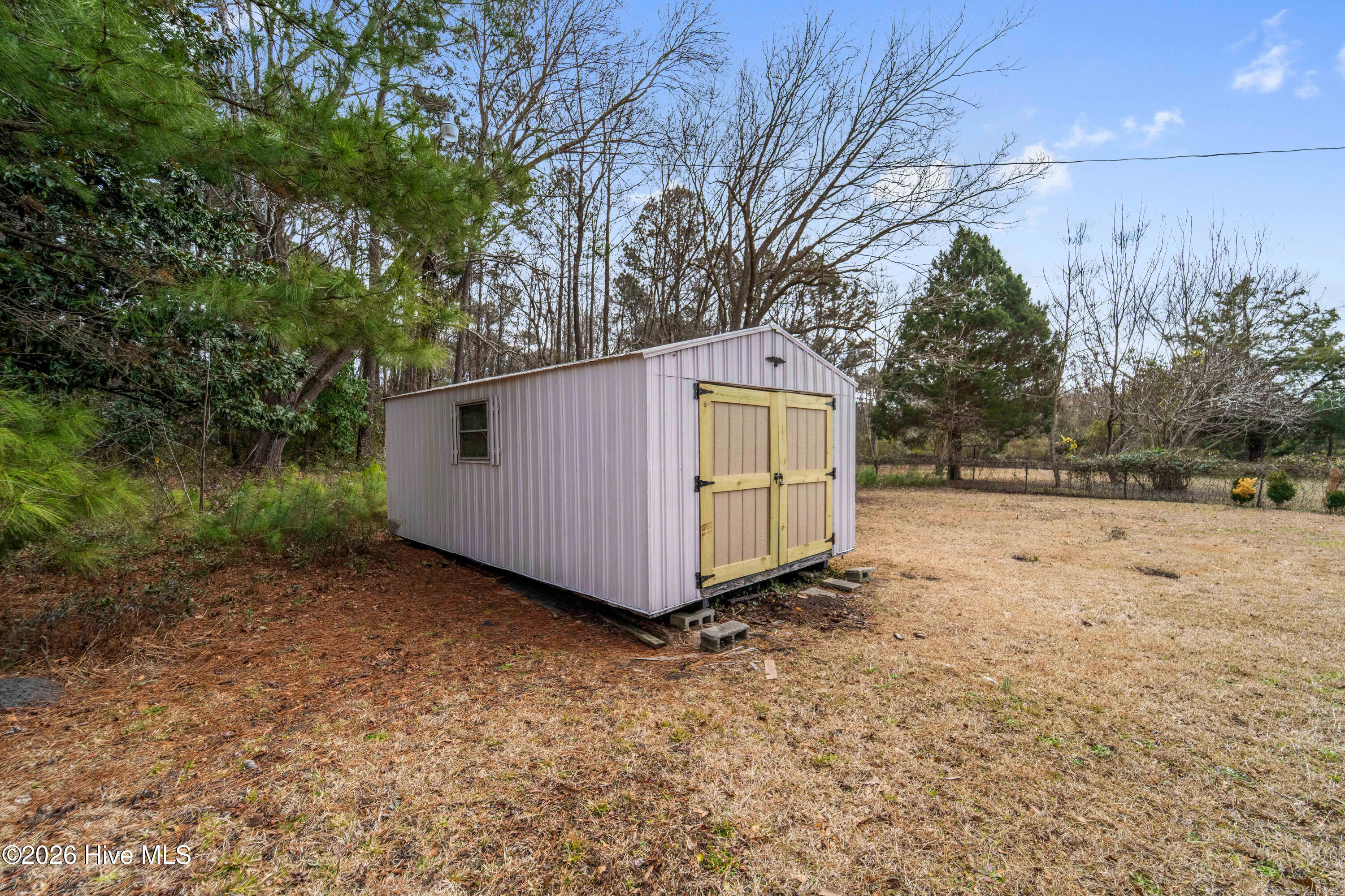 100557245 | Photo 45